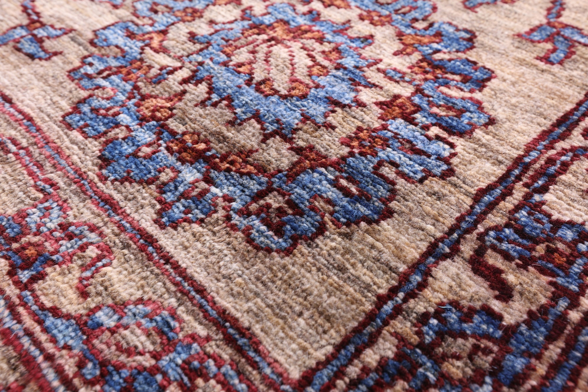 Peshawar Hand Knotted Wool Rug - 8' 10" X 12' 4" - Golden Nile