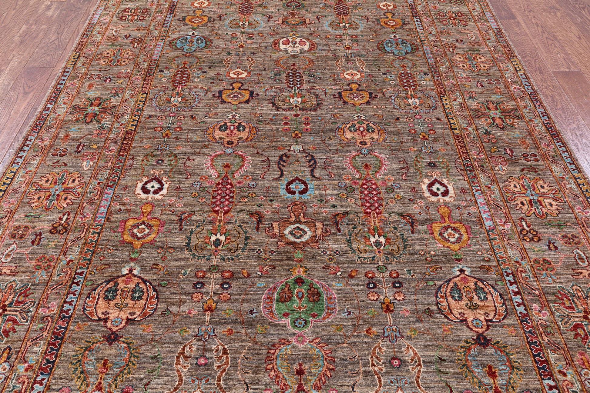 Peshawar Hand Knotted Wool Rug - 6' 8" X 10' 0" - Golden Nile