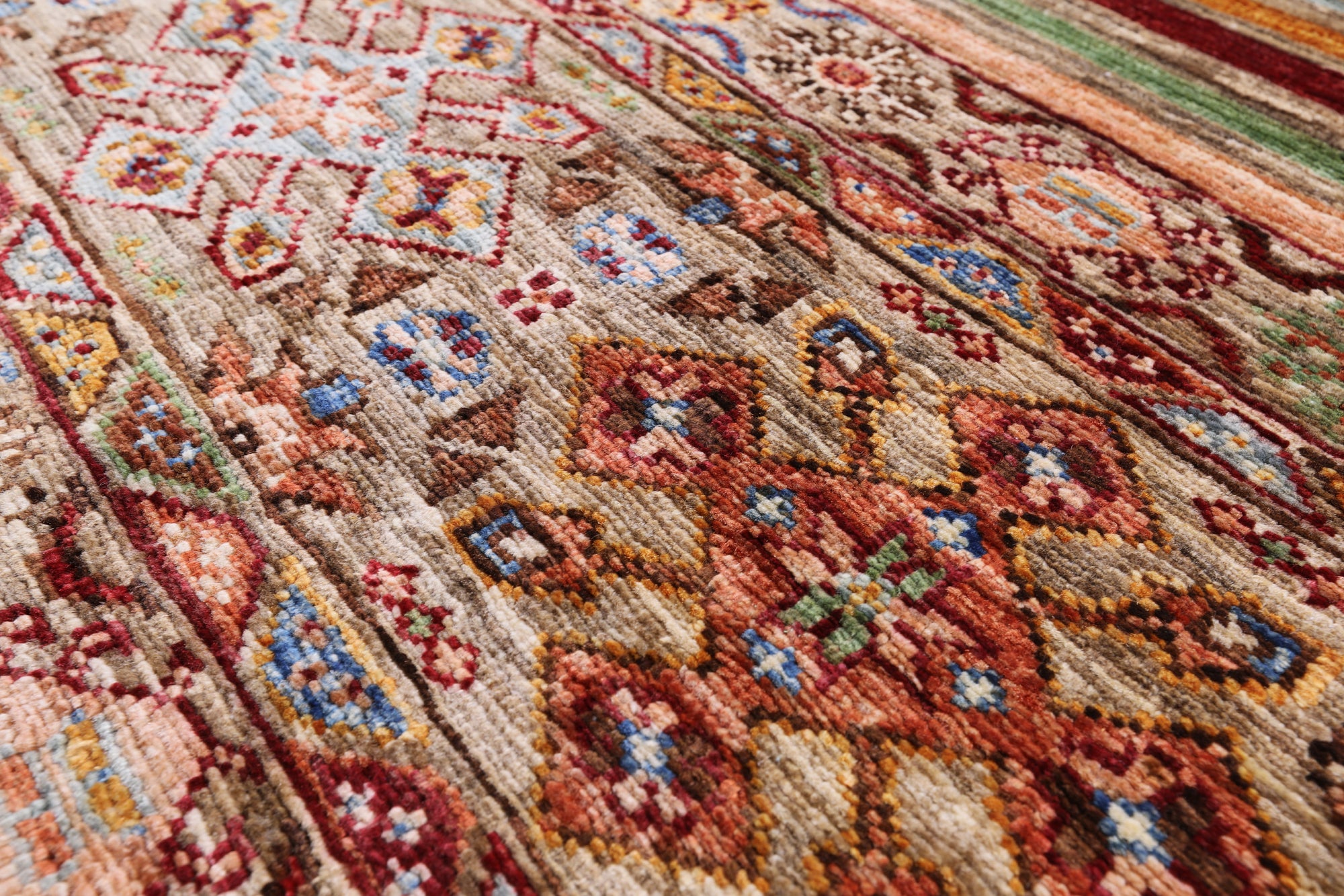 Khorjin Persian Gabbeh Handmade Wool Rug - 2' 7" X 3' 11" - Golden Nile