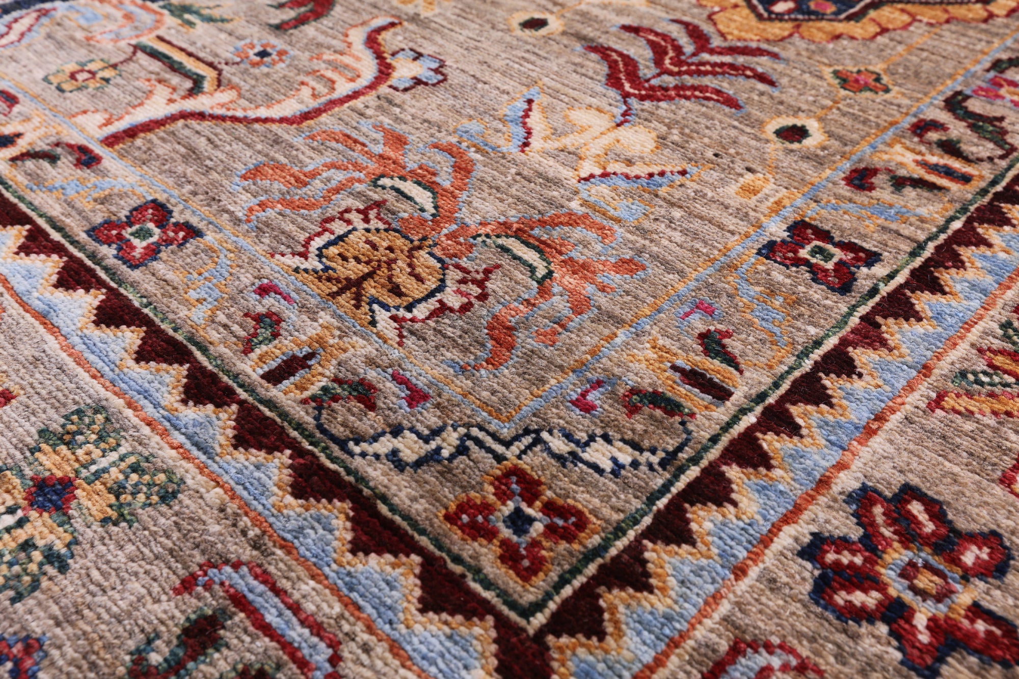 Peshawar Handmade Wool Rug - 8' 4" X 11' 6" - Golden Nile