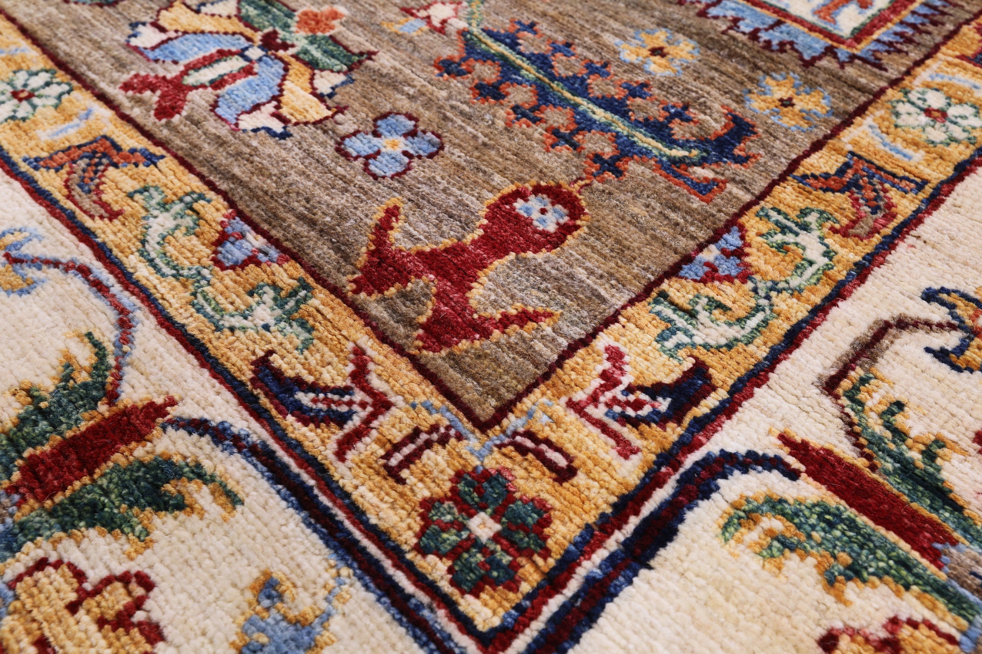 Peshawar Handmade Wool Rug - 6' 10" X 9' 9" - Golden Nile