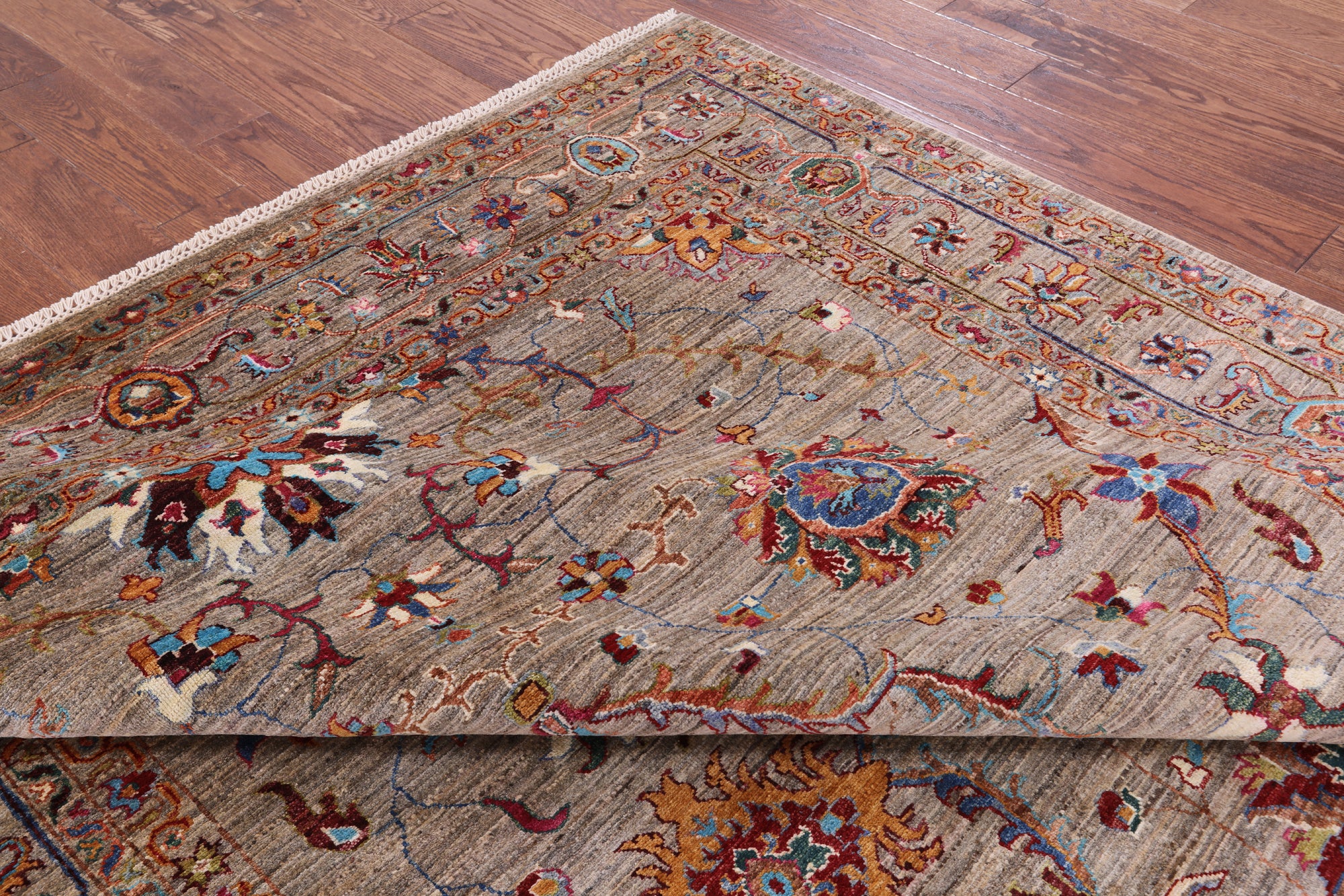 Peshawar Hand Knotted Wool Rug - 6' 9" X 9' 6" - Golden Nile