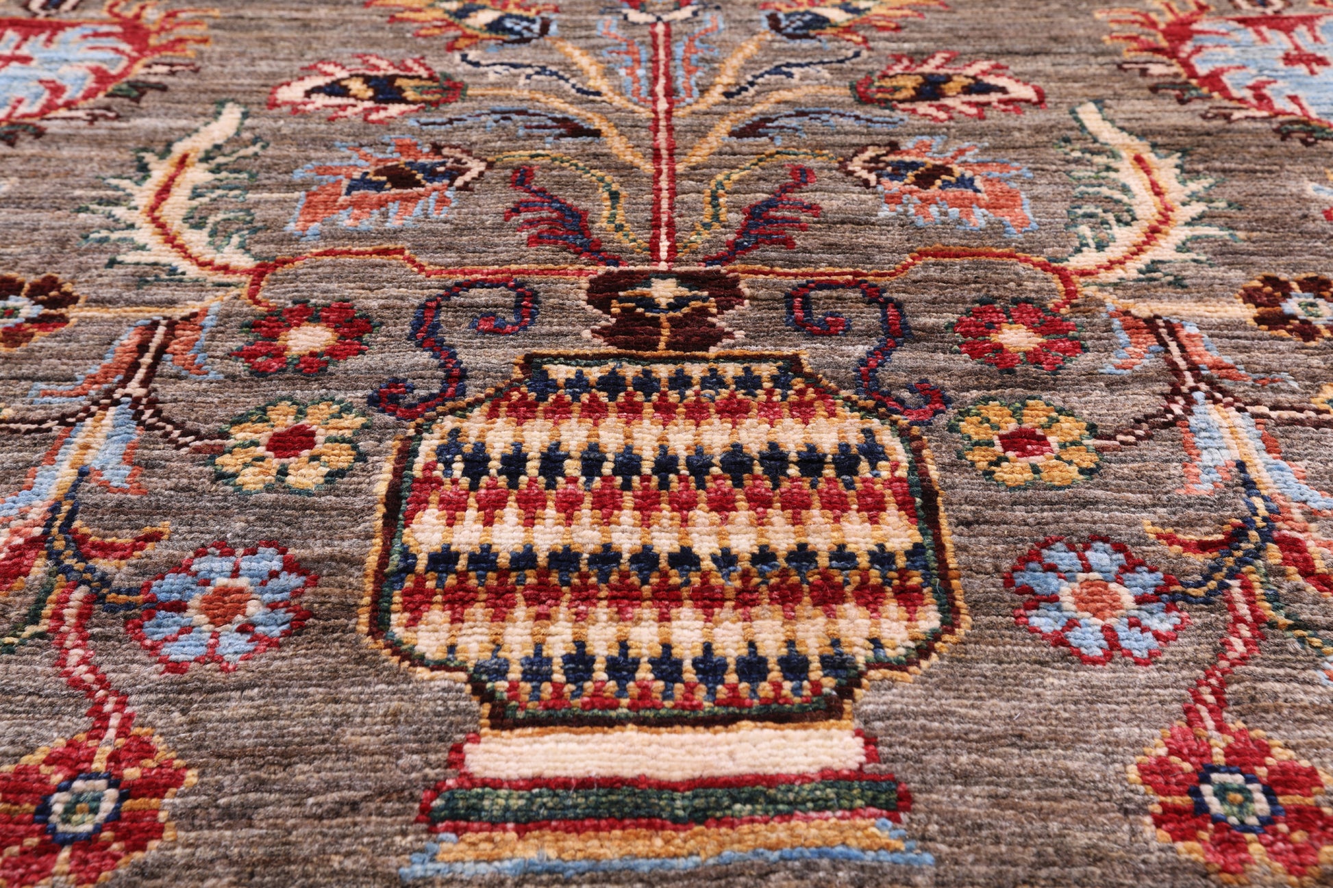 Persian Fine Serapi Handmade Wool Rug - 6' 10" X 9' 6" - Golden Nile