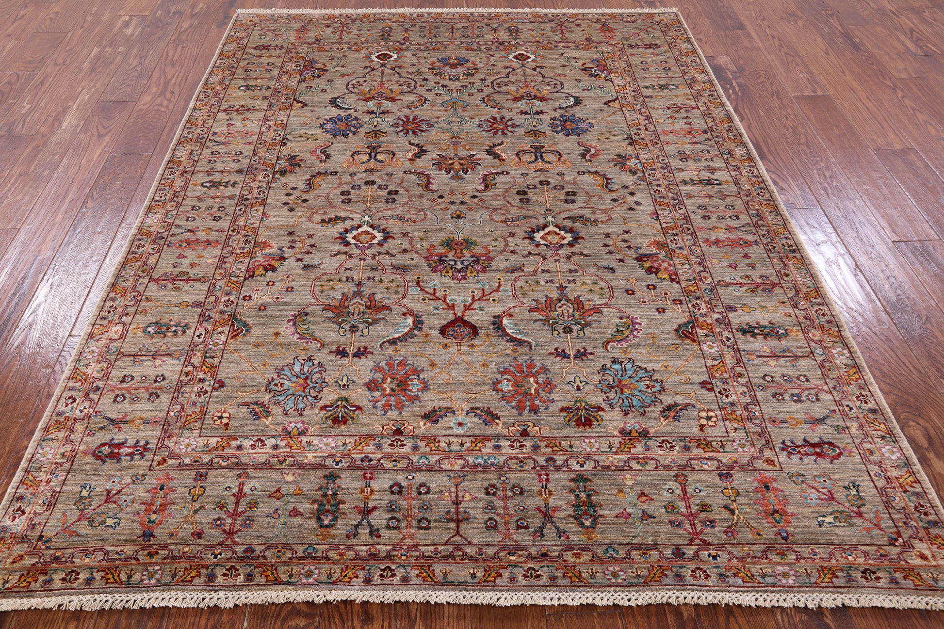 Peshawar Handmade Wool Rug - 5' 9" X 7' 6" - Golden Nile