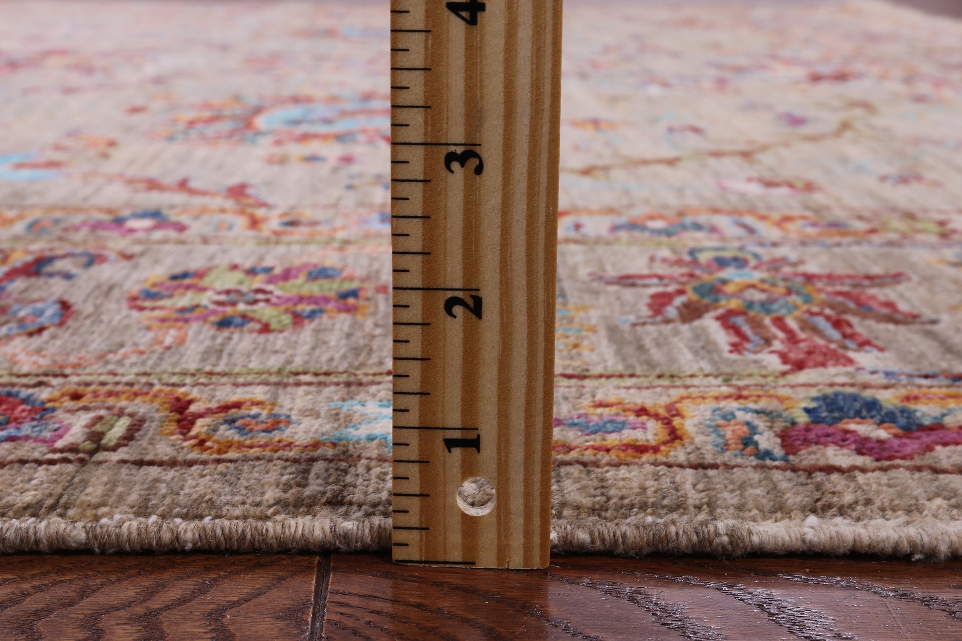 Peshawar Hand Knotted Wool Rug - 5' 7" X 7' 9" - Golden Nile
