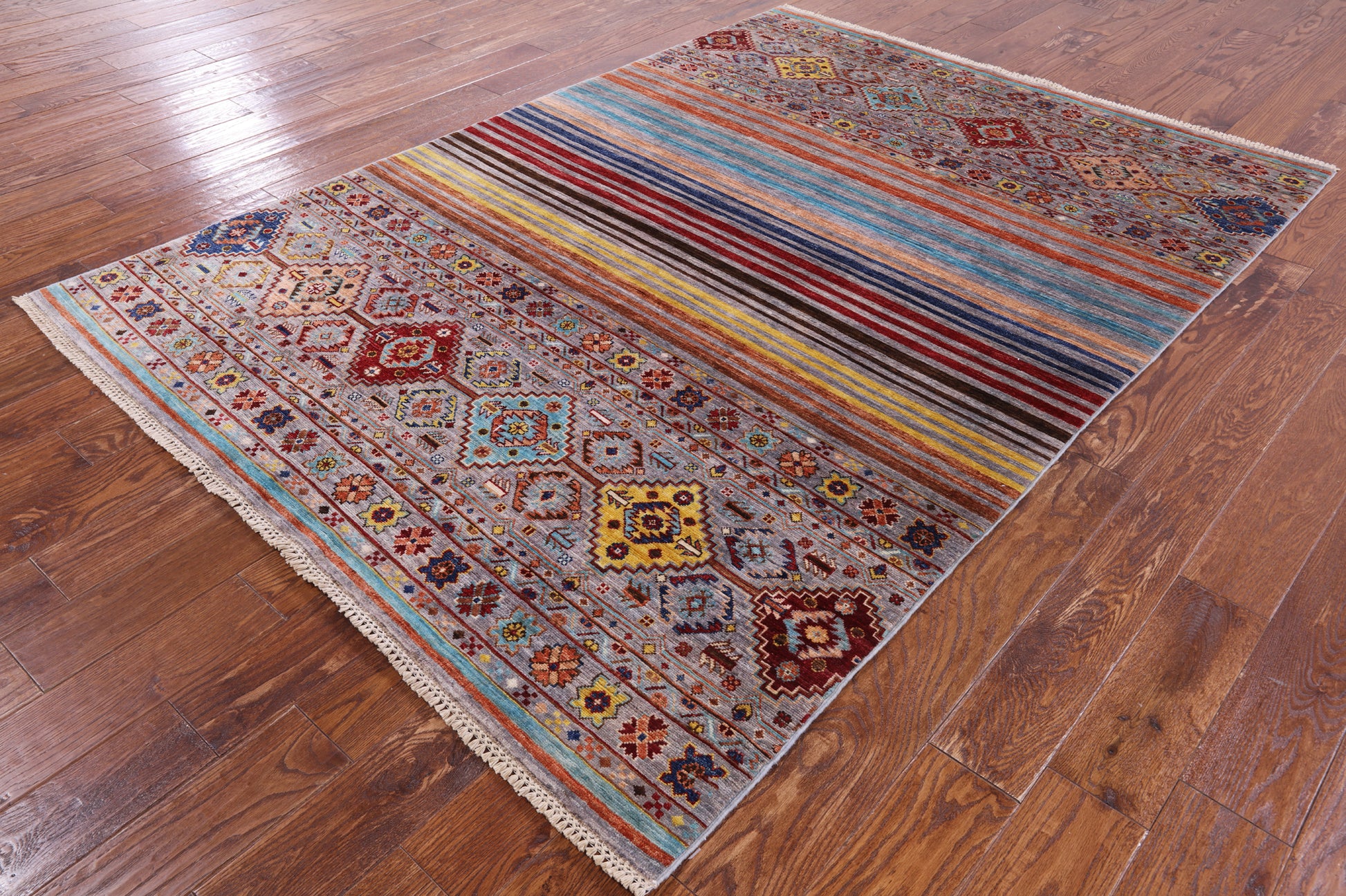 Khorjin Persian Gabbeh Handmade Wool Rug - 5' 7" X 7' 9" - Golden Nile