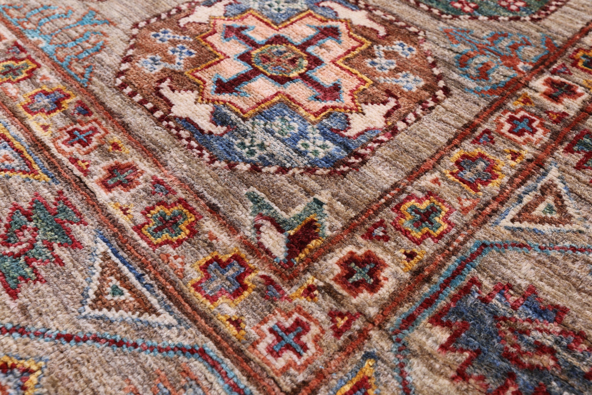 Turkmen Ersari Handmade Wool Rug - 3' 11" X 5' 11" - Golden Nile