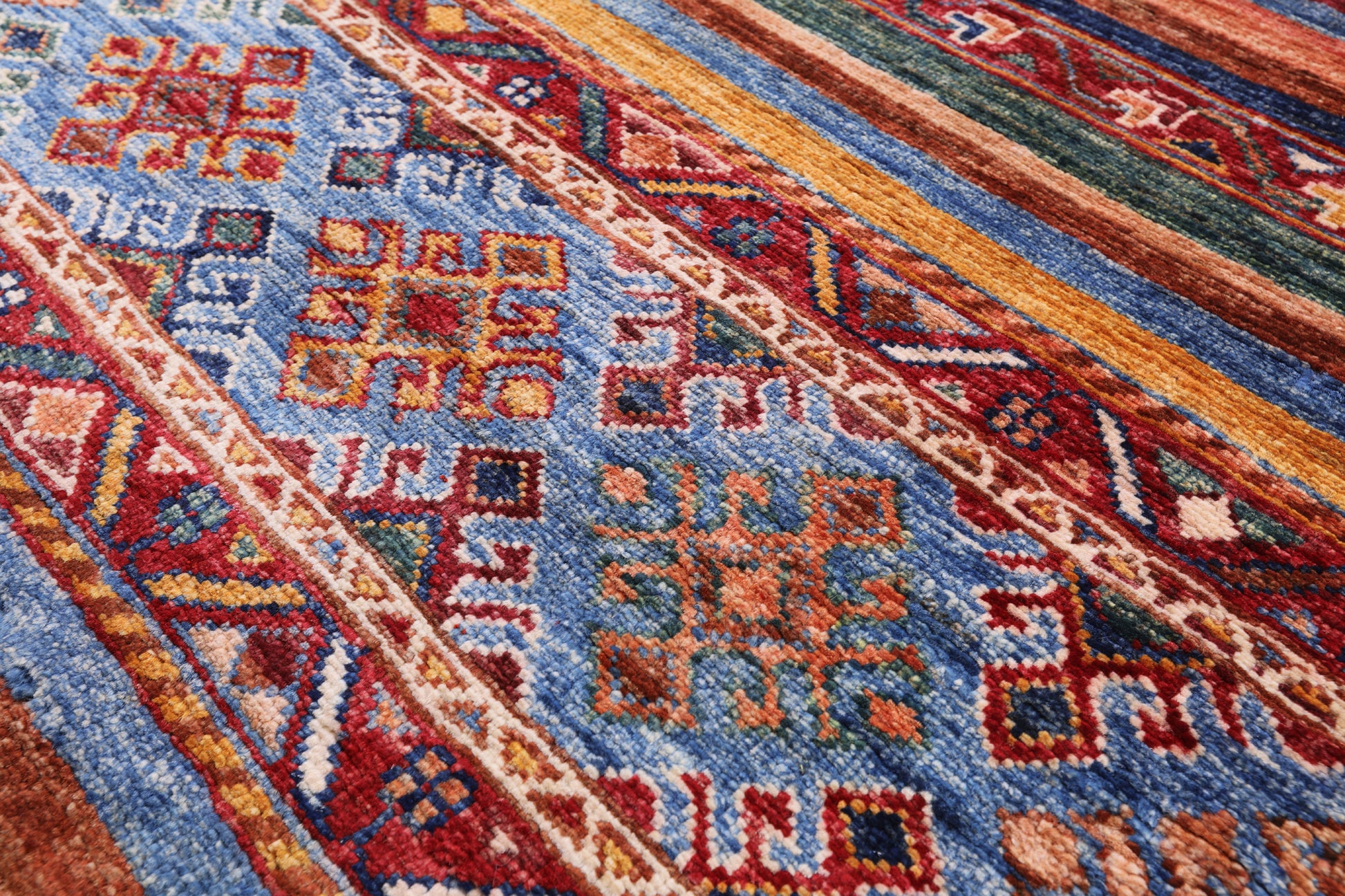 Khorjin Persian Gabbeh Handmade Wool Rug - 3' 8" X 4' 11" - Golden Nile