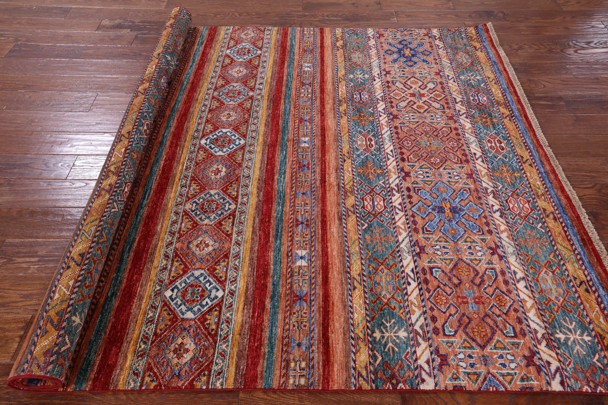Khorjin Persian Gabbeh Handmade Wool Rug - 5' 10" X 7' 11" - Golden Nile