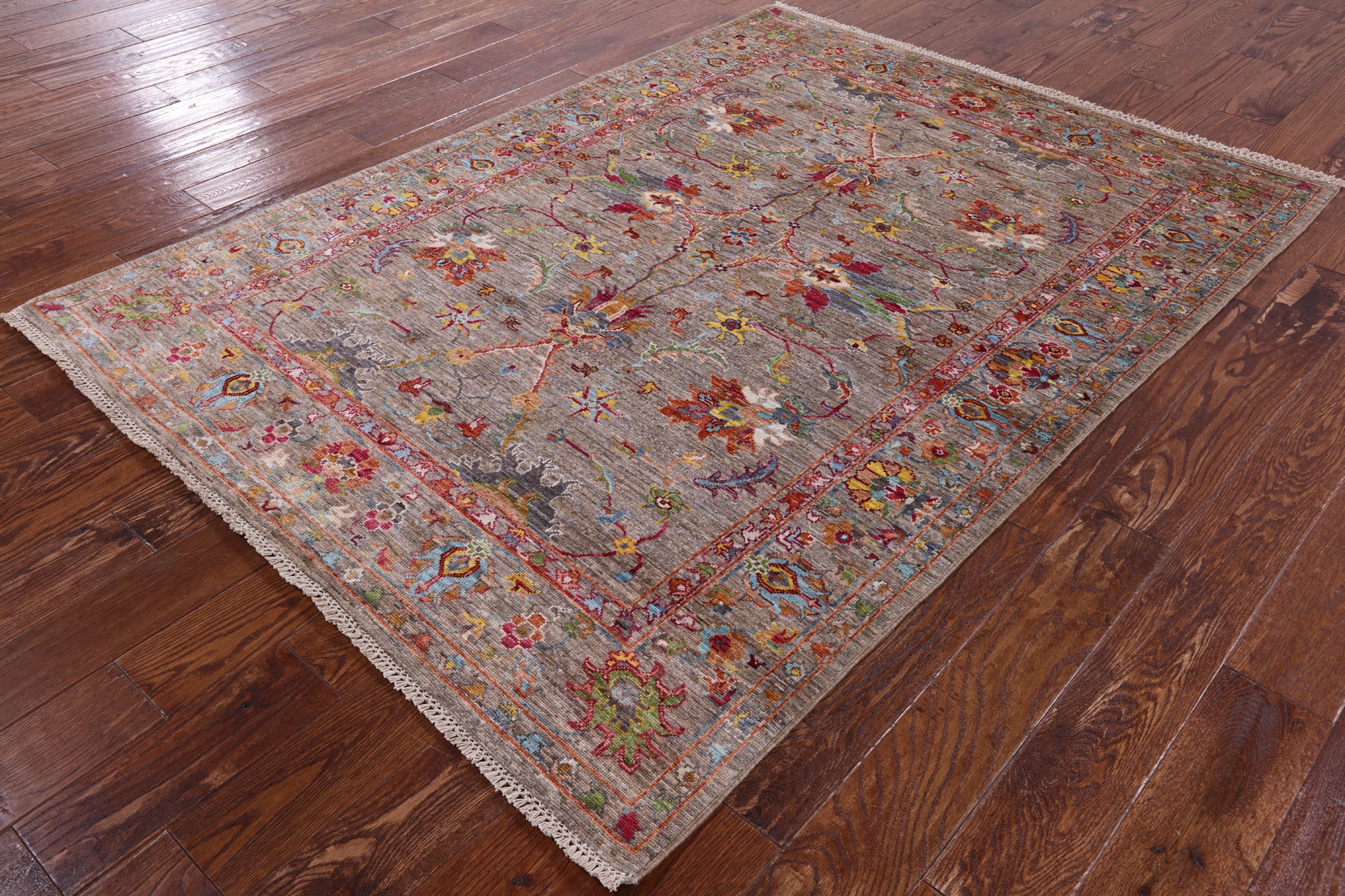 Peshawar Handmade Wool Rug - 5' 0" X 6' 9" - Golden Nile