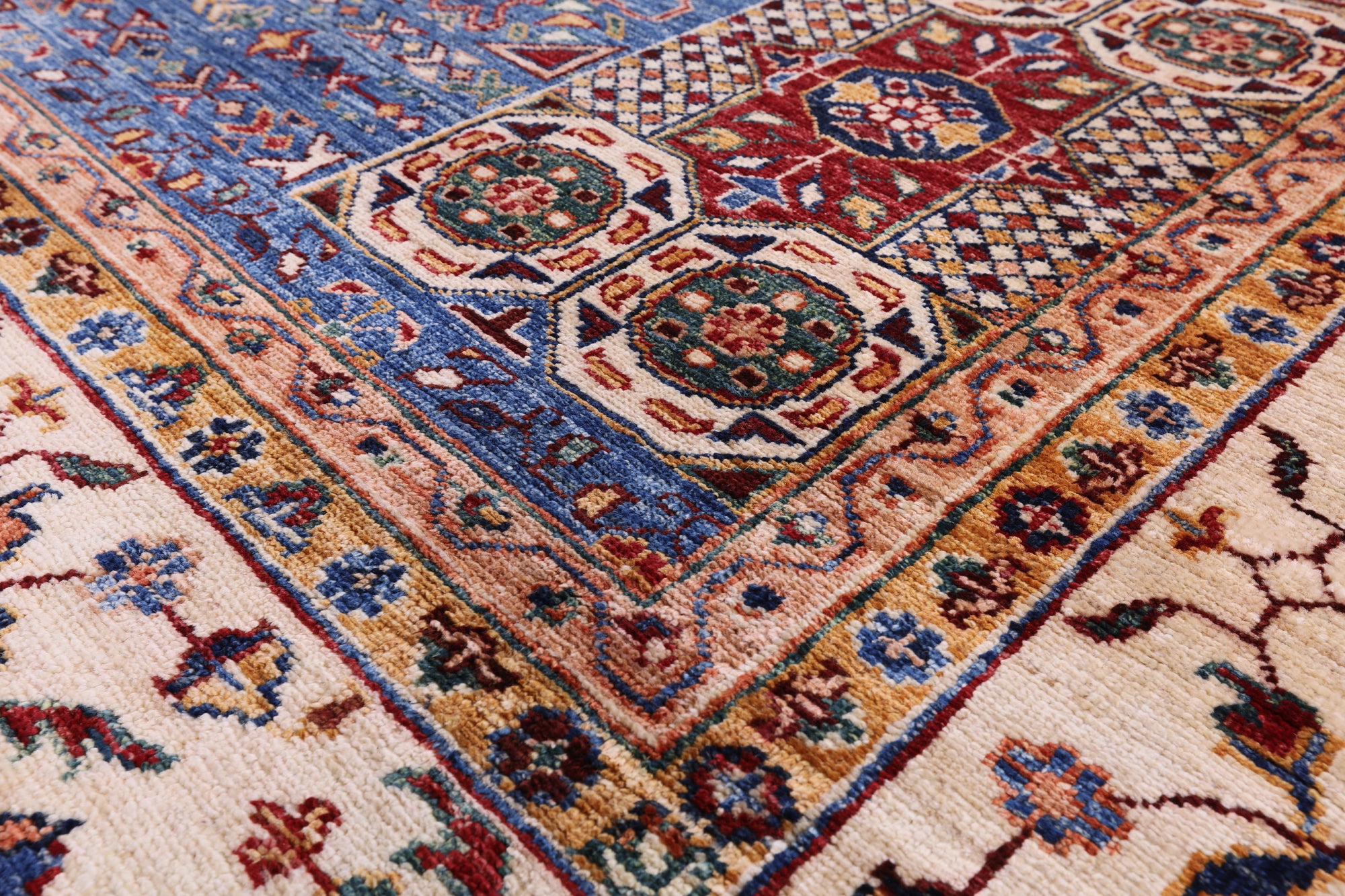 Geometric Persian Mamluk Handmade Wool Rug - 8' 3" X 11' 2" - Golden Nile
