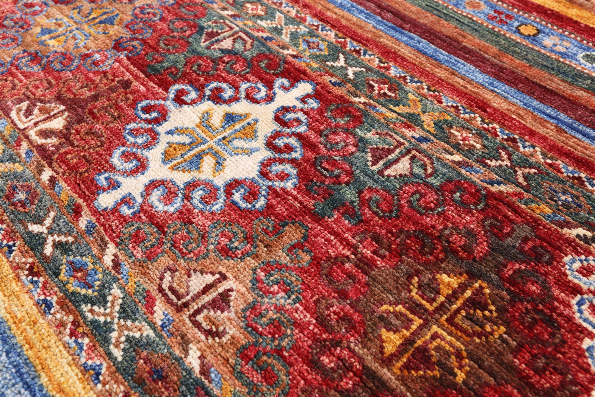 Khorjin Persian Gabbeh Hand Knotted Wool Rug - 3' 5" X 5' 0" - Golden Nile