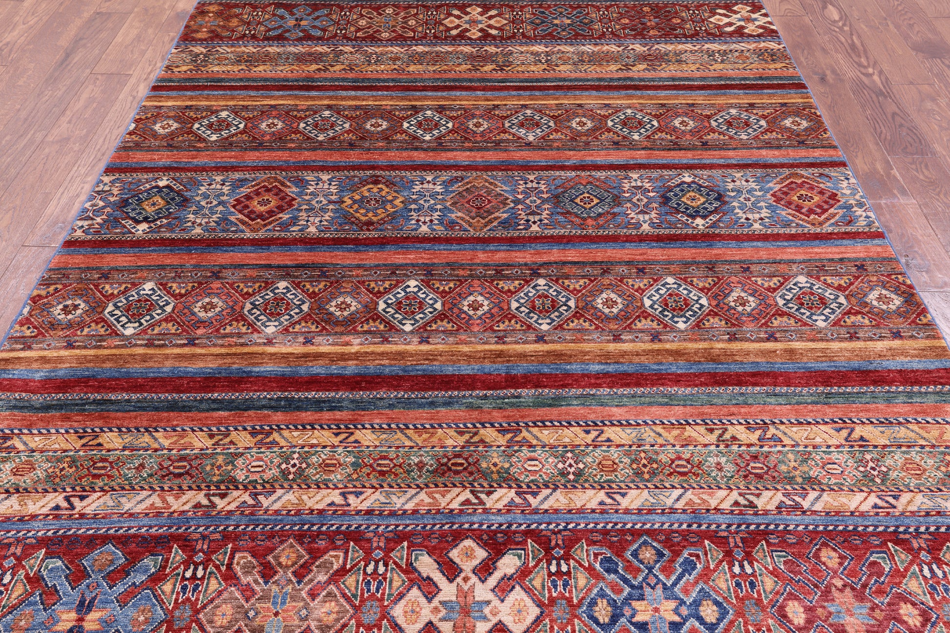 Khorjin Persian Gabbeh Hand Knotted Wool Rug - 6' 5" X 9' 10" - Golden Nile