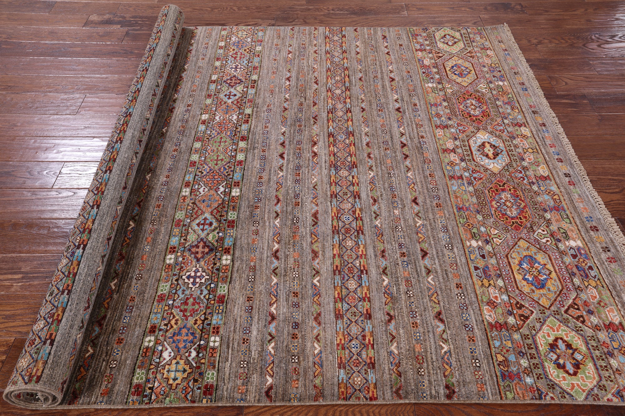 Khorjin Persian Gabbeh Hand Knotted Wool Rug - 5' 8" X 7' 9" - Golden Nile