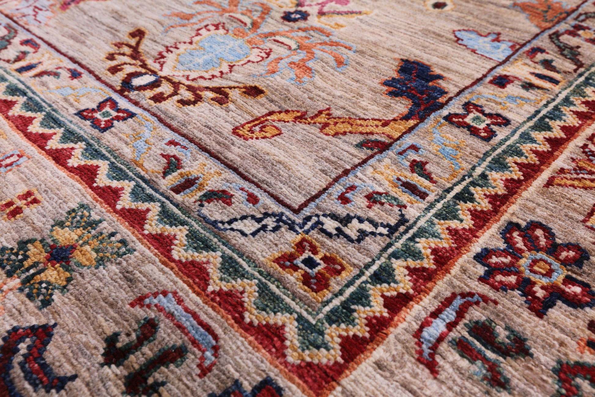 Peshawar Handmade Wool Rug - 9' 1" X 12' 4" - Golden Nile