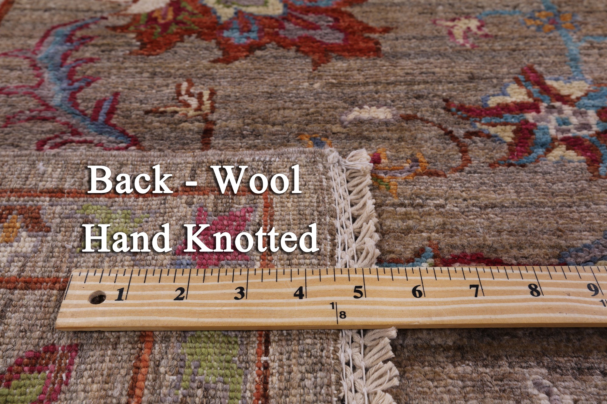 Peshawar Hand Knotted Wool Rug - 5' 10" X 7' 9" - Golden Nile