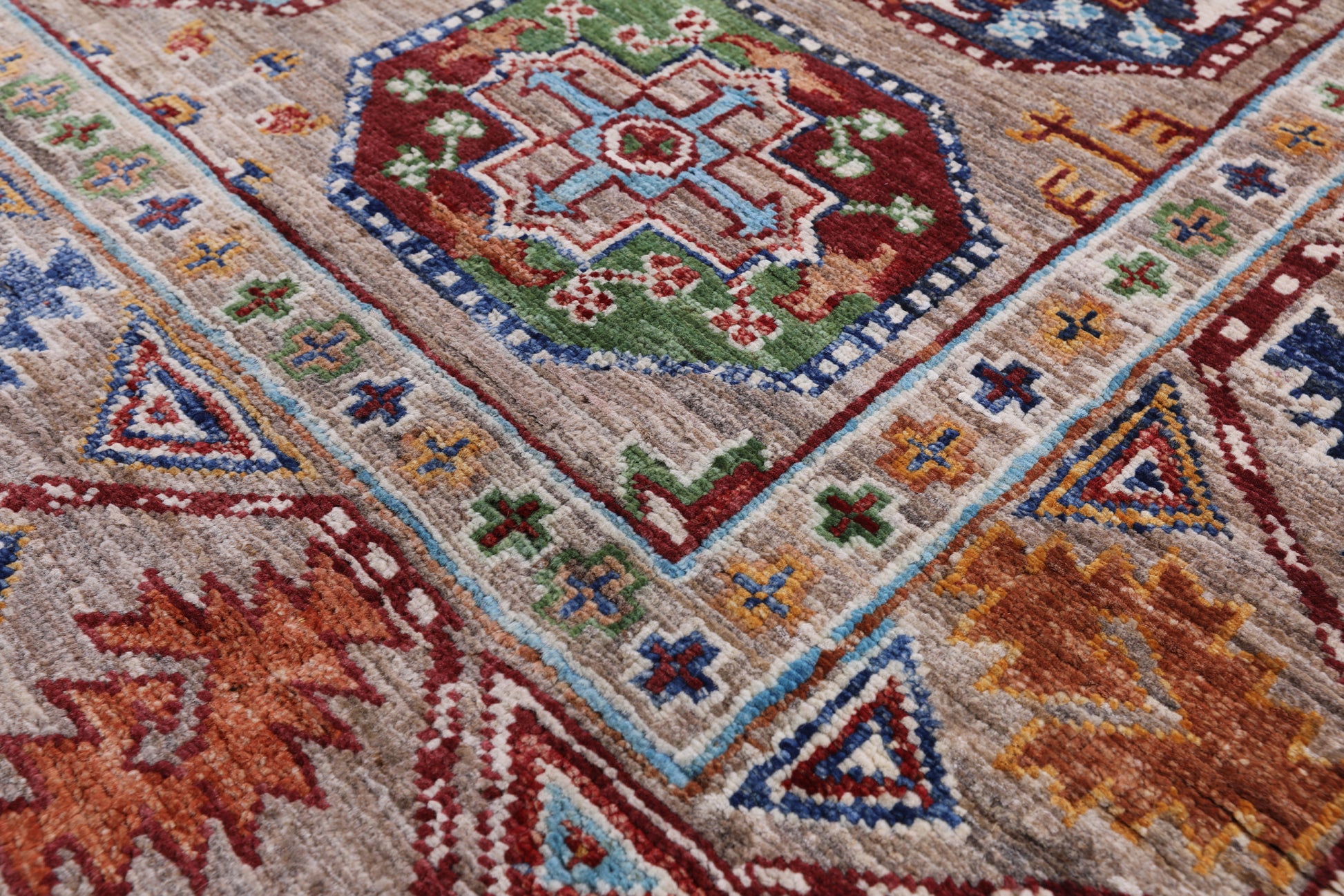 Turkmen Ersari Handmade Wool Rug - 4' 10" X 6' 9" - Golden Nile