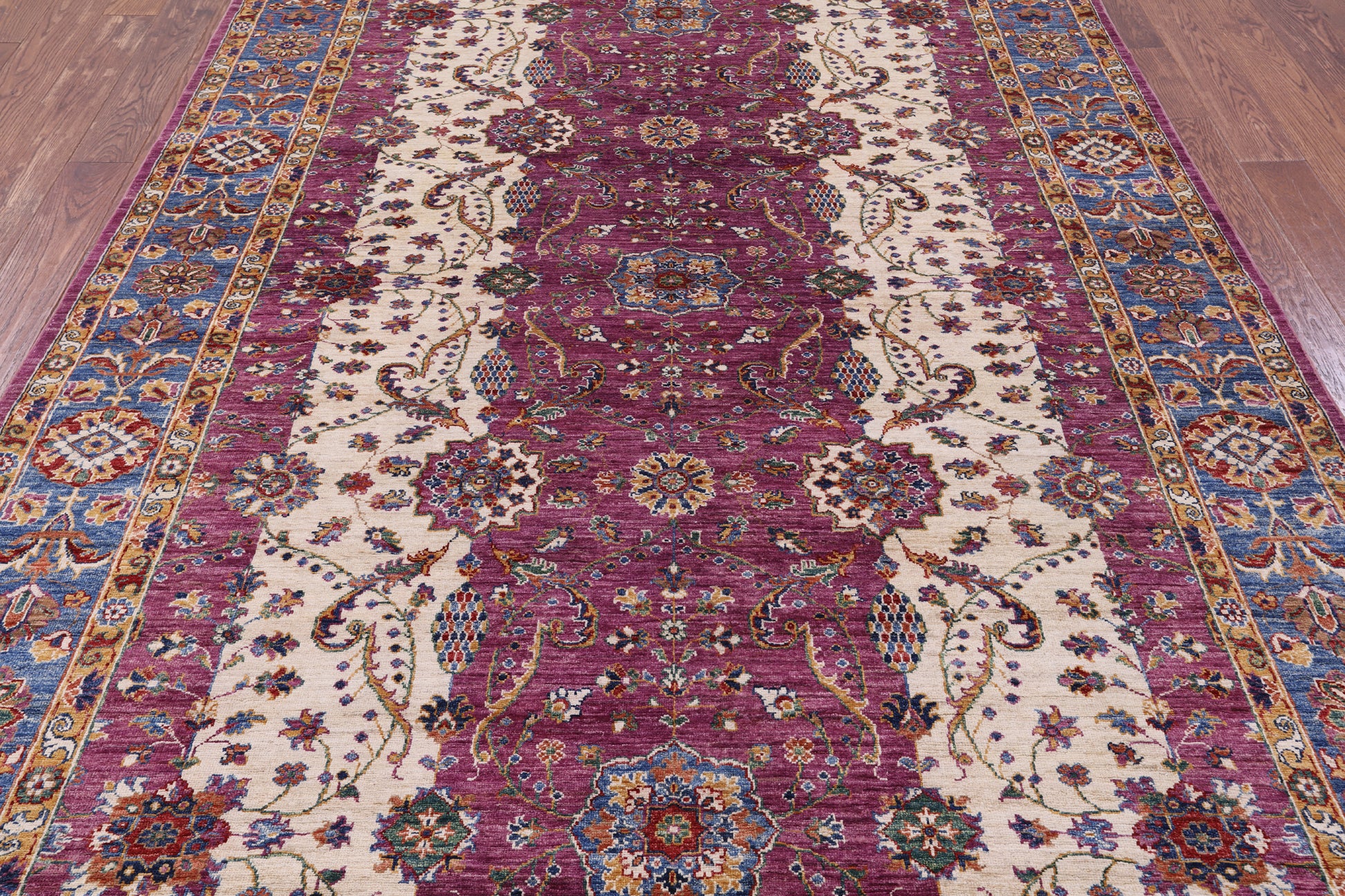 Persian Fine Serapi Hand Knotted Wool Rug - 6' 10" X 9' 9" - Golden Nile