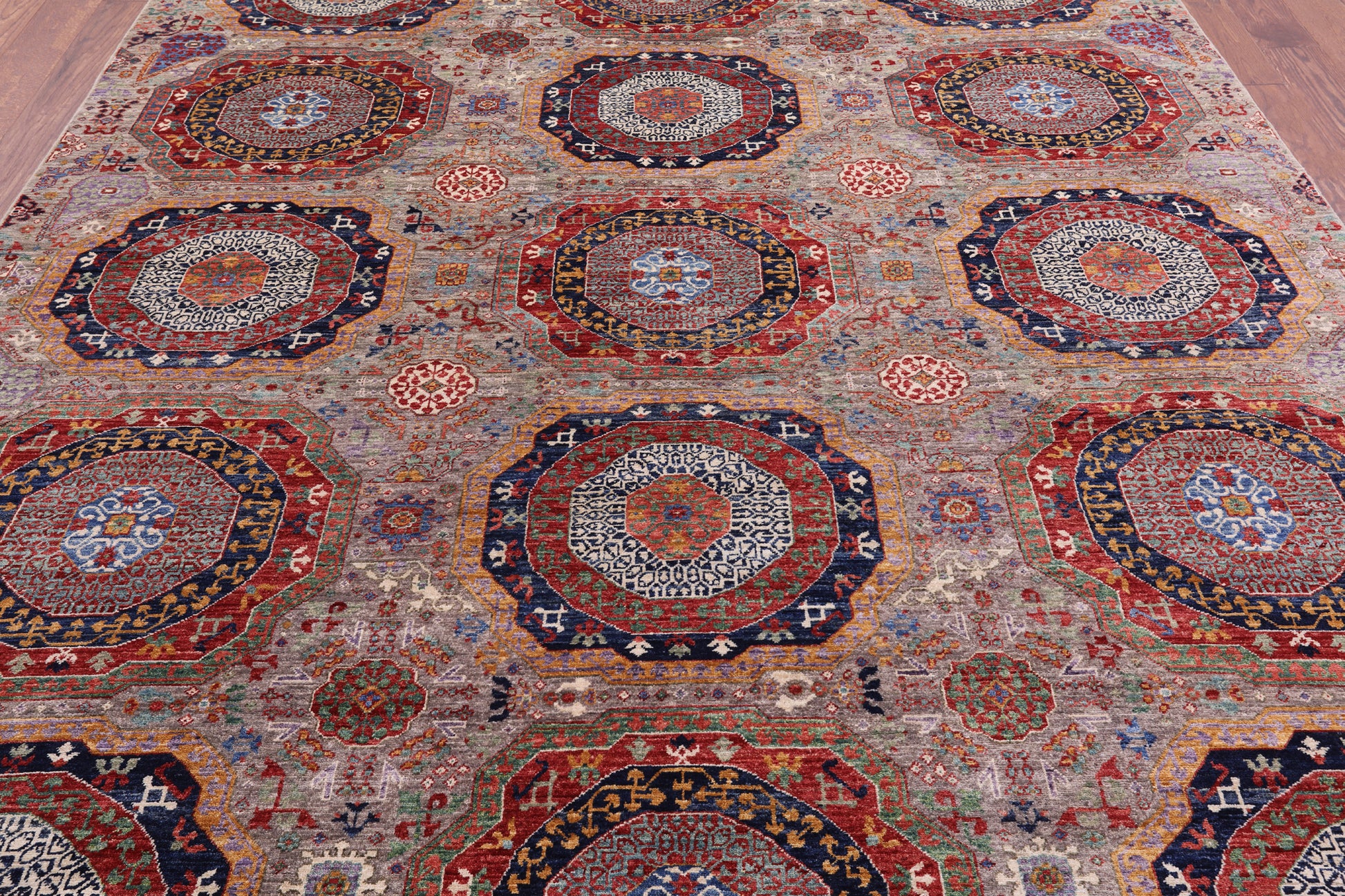Geometric Persian Mamluk Hand Knotted Wool Rug - 8' 1" X 9' 7" - Golden Nile