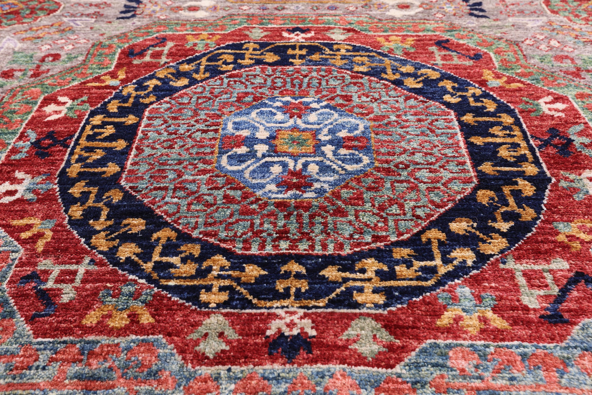 Geometric Persian Mamluk Hand Knotted Wool Rug - 8' 1" X 9' 7" - Golden Nile