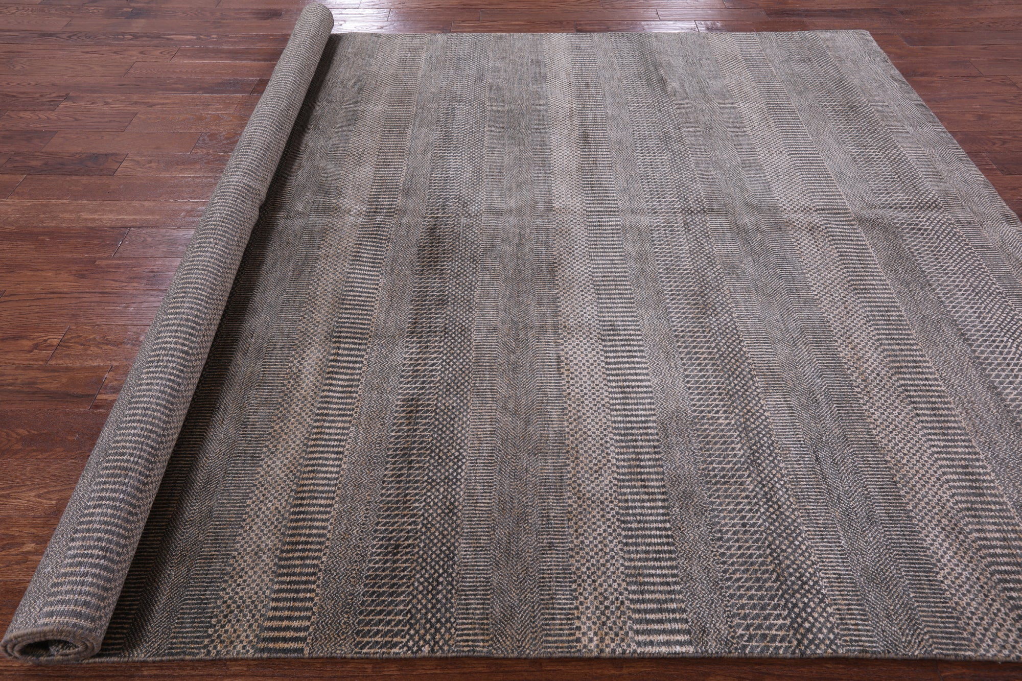 Savannah Grass Handmade Wool & Silk Rug - 8' 0" X 9' 10" - Golden Nile