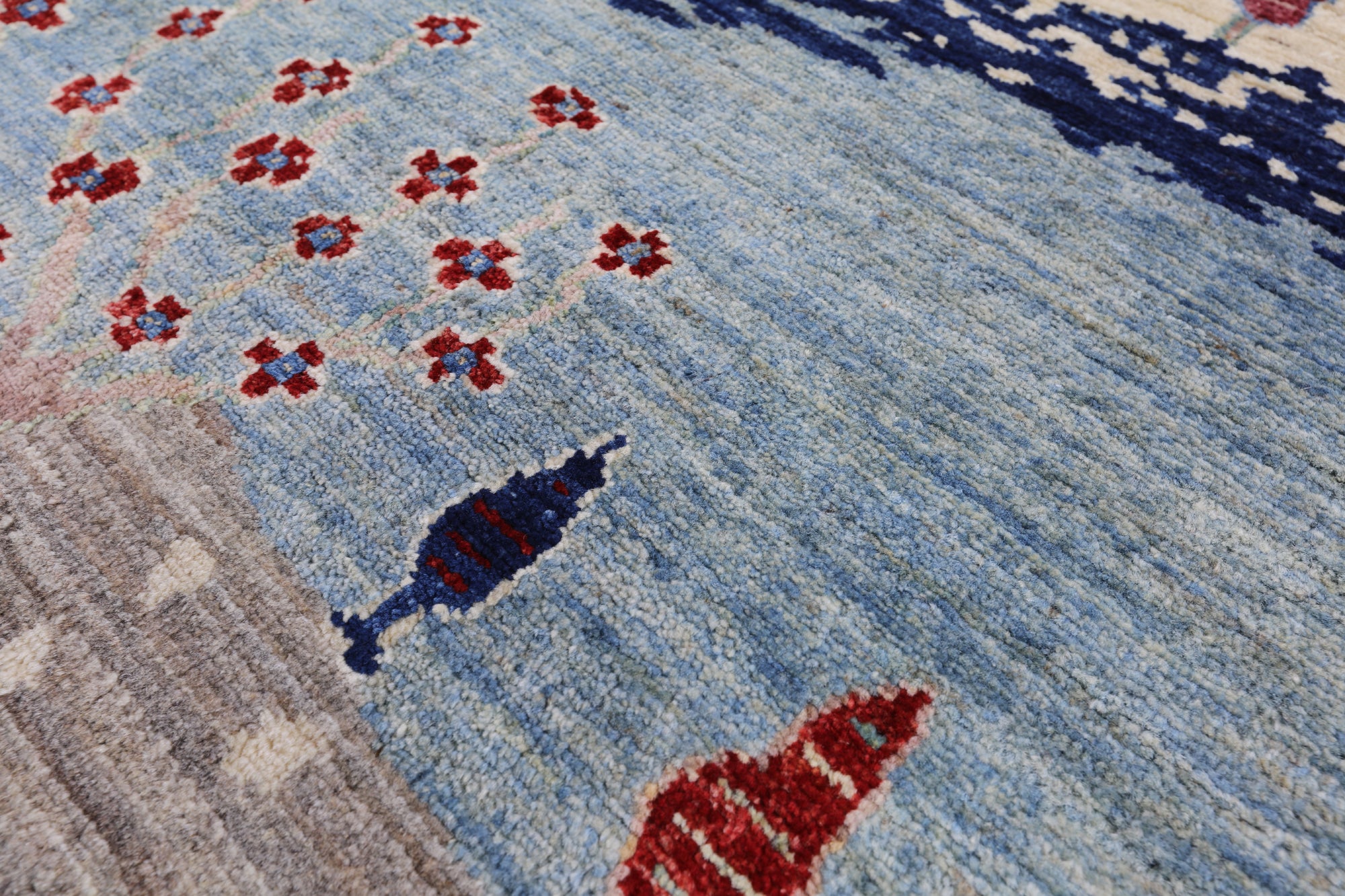 Tribal Persian Gabbeh Hand Knotted Wool Rug - 5' 6" X 7' 8" - Golden Nile