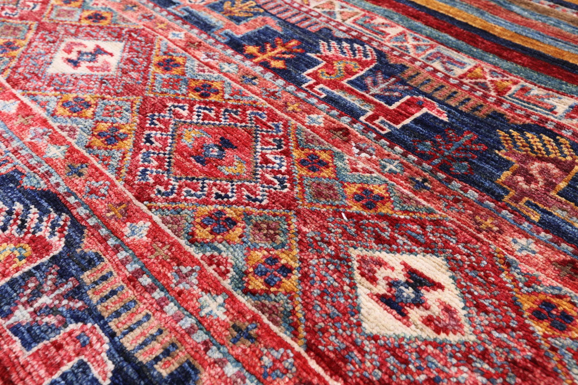 Khorjin Persian Gabbeh Hand Knotted Wool Rug - 3' 3" X 4' 9" - Golden Nile