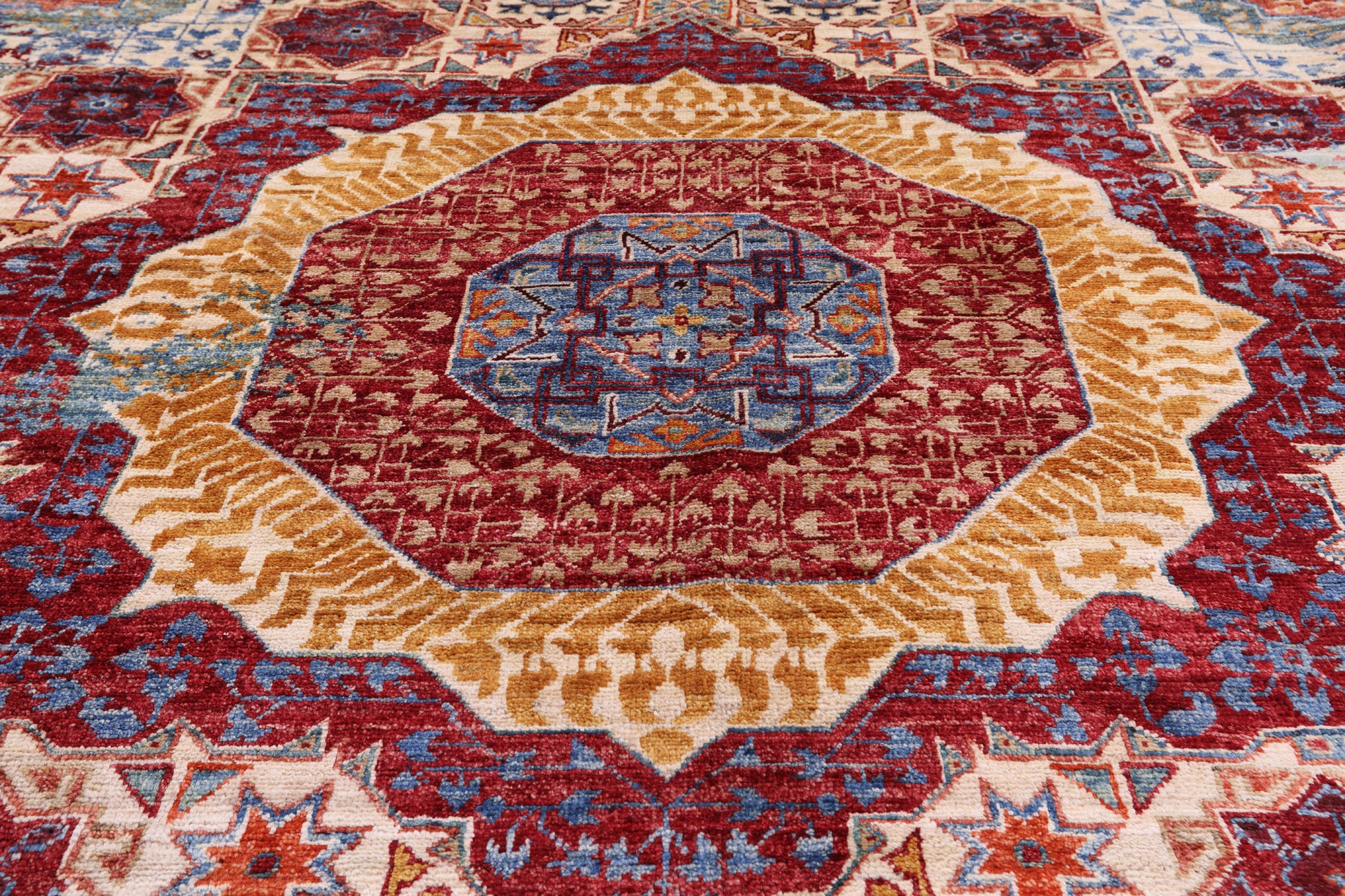 Abstract Modern Mamluk Handmade Wool Rug - 9' 10" X 13' 10" - Golden Nile