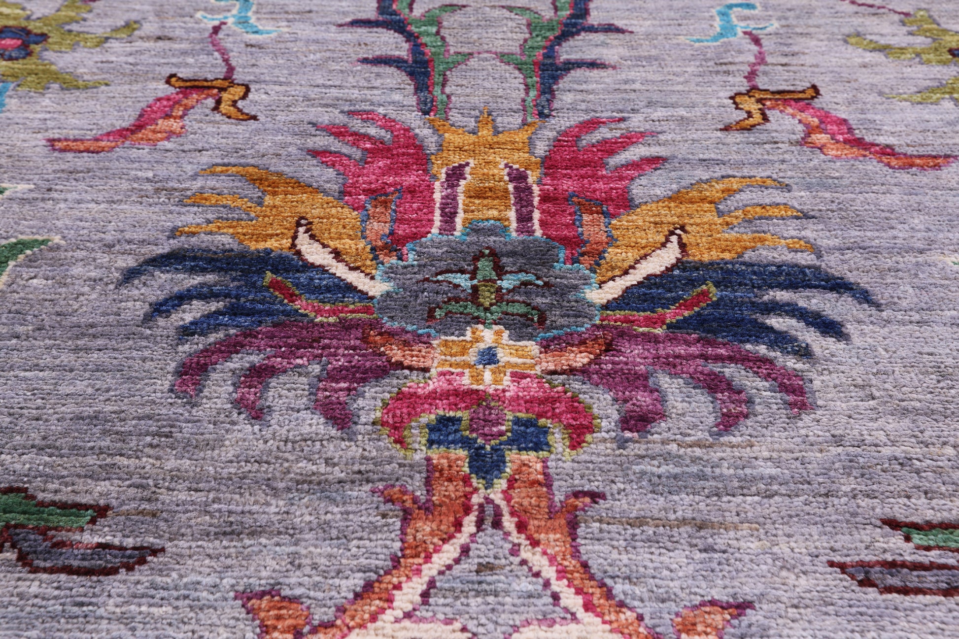 Grey Peshawar Hand Knotted Wool Rug - 8' 0" X 10' 0" - Golden Nile