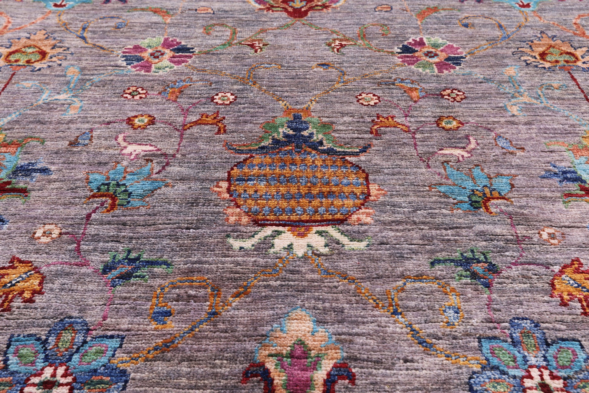 Peshawar Hand Knotted Wool Rug - 8' 10" X 11' 8" - Golden Nile