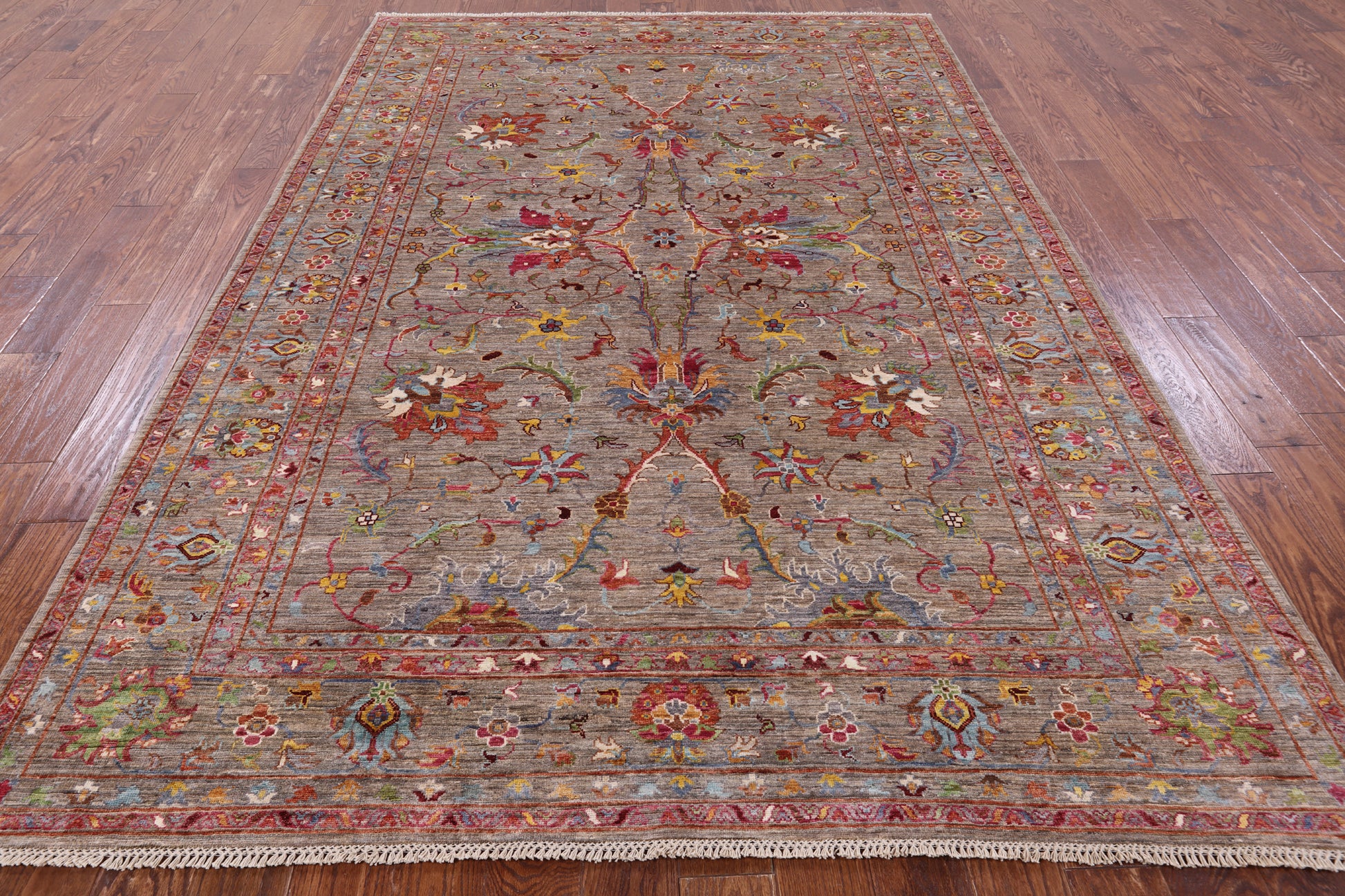 Peshawar Hand Knotted Wool Rug - 6' 9" X 10' 0" - Golden Nile