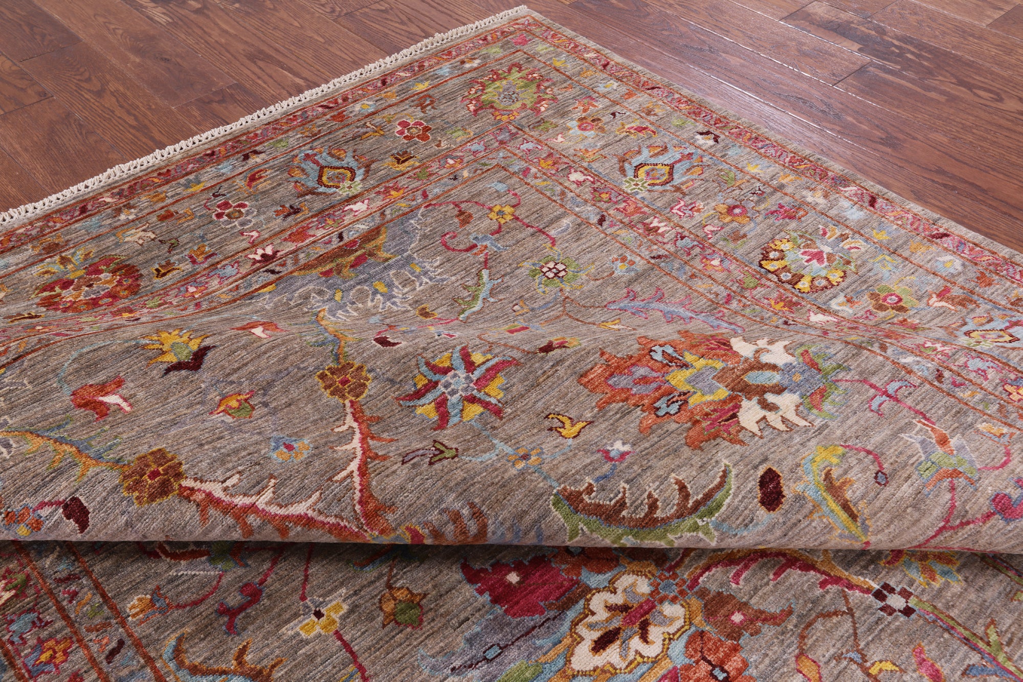 Peshawar Hand Knotted Wool Rug - 6' 9" X 10' 0" - Golden Nile