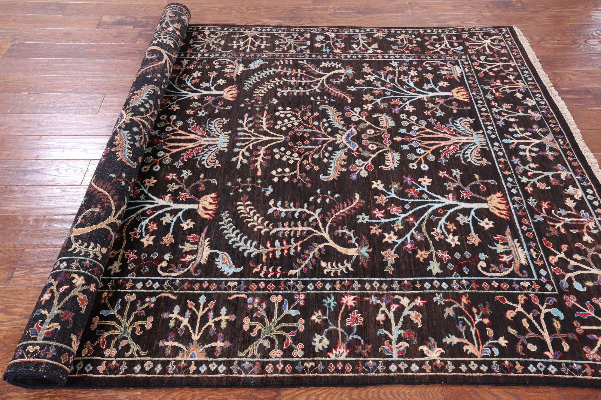Brown Tree Of Life Peshawar Hand Knotted Wool Rug - 5' 8" X 8' 0" - Golden Nile