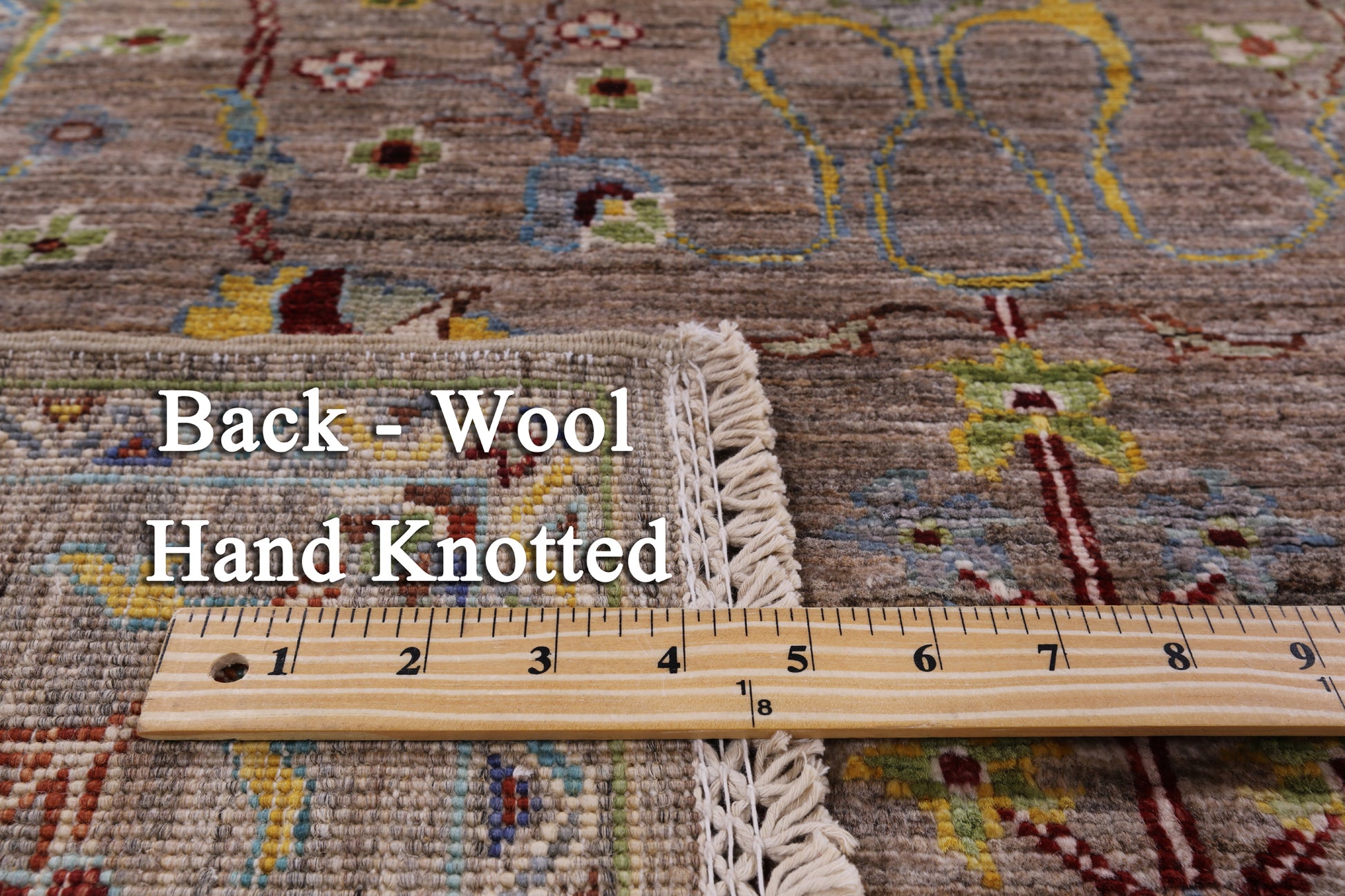 Peshawar Hand Knotted Wool Rug - 5' 8" X 8' 1" - Golden Nile