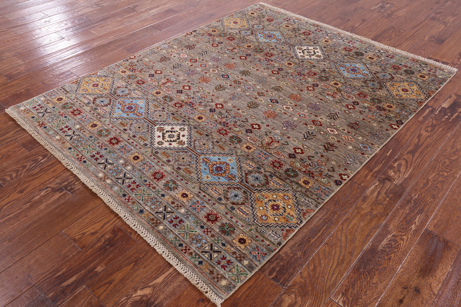 Khorjin Persian Gabbeh Hand Knotted Wool Rug - 5' 1" X 6' 6" - Golden Nile
