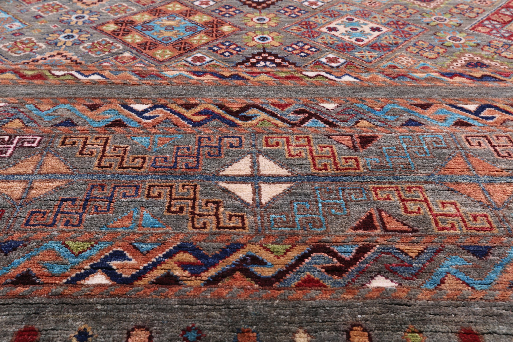 Khorjin Persian Gabbeh Hand Knotted Wool Rug - 9' 3" X 12' 2" - Golden Nile