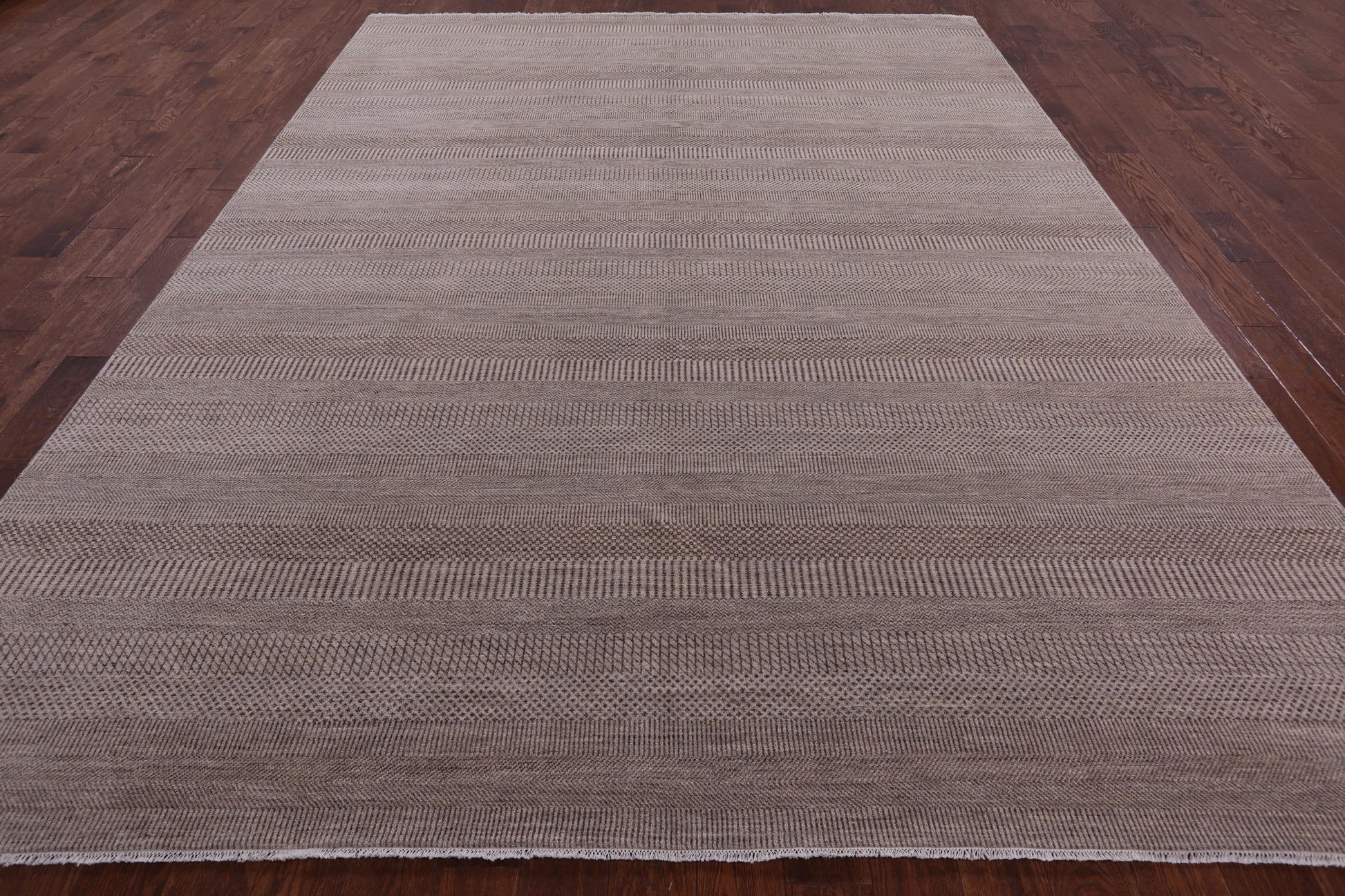 Grey Savannah Grass Hand Knotted Wool & Silk Rug - 9' 1" X 11' 10" - Golden Nile