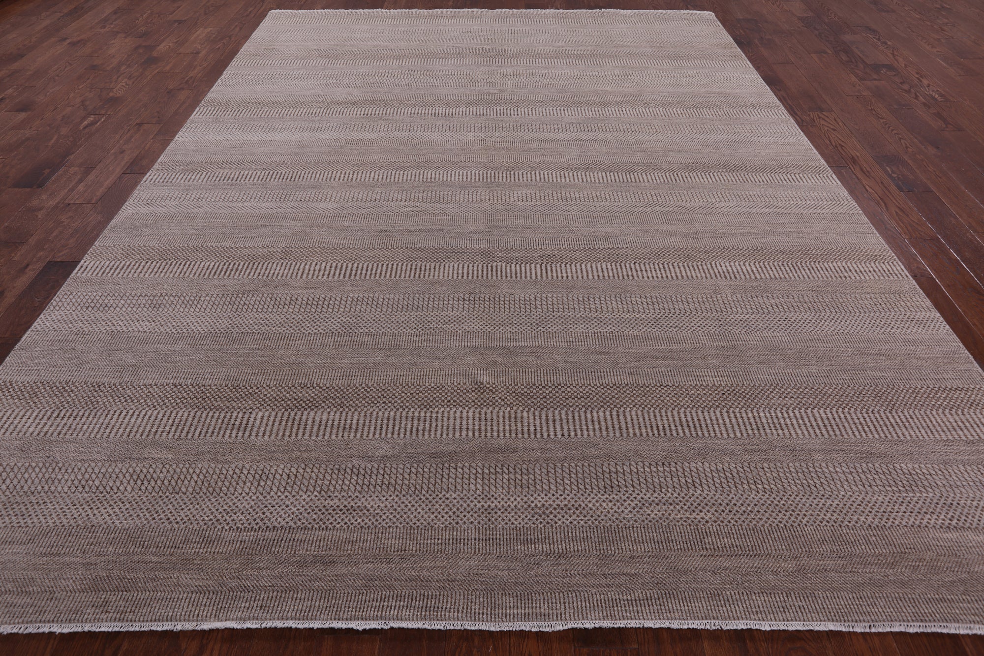 Grey Savannah Grass Hand Knotted Wool & Silk Rug - 9' 1" X 11' 10" - Golden Nile