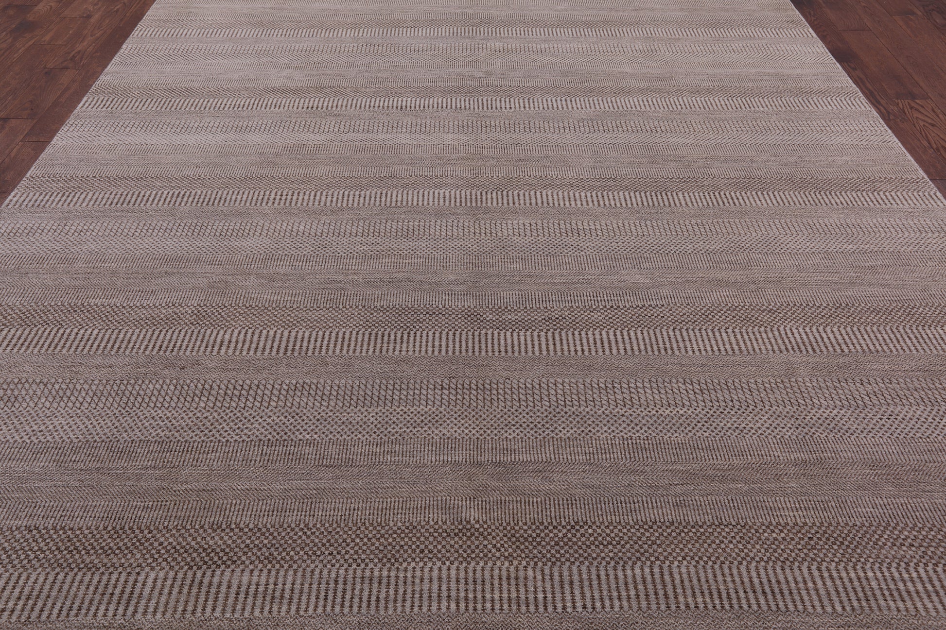Grey Savannah Grass Hand Knotted Wool & Silk Rug - 9' 1" X 11' 10" - Golden Nile