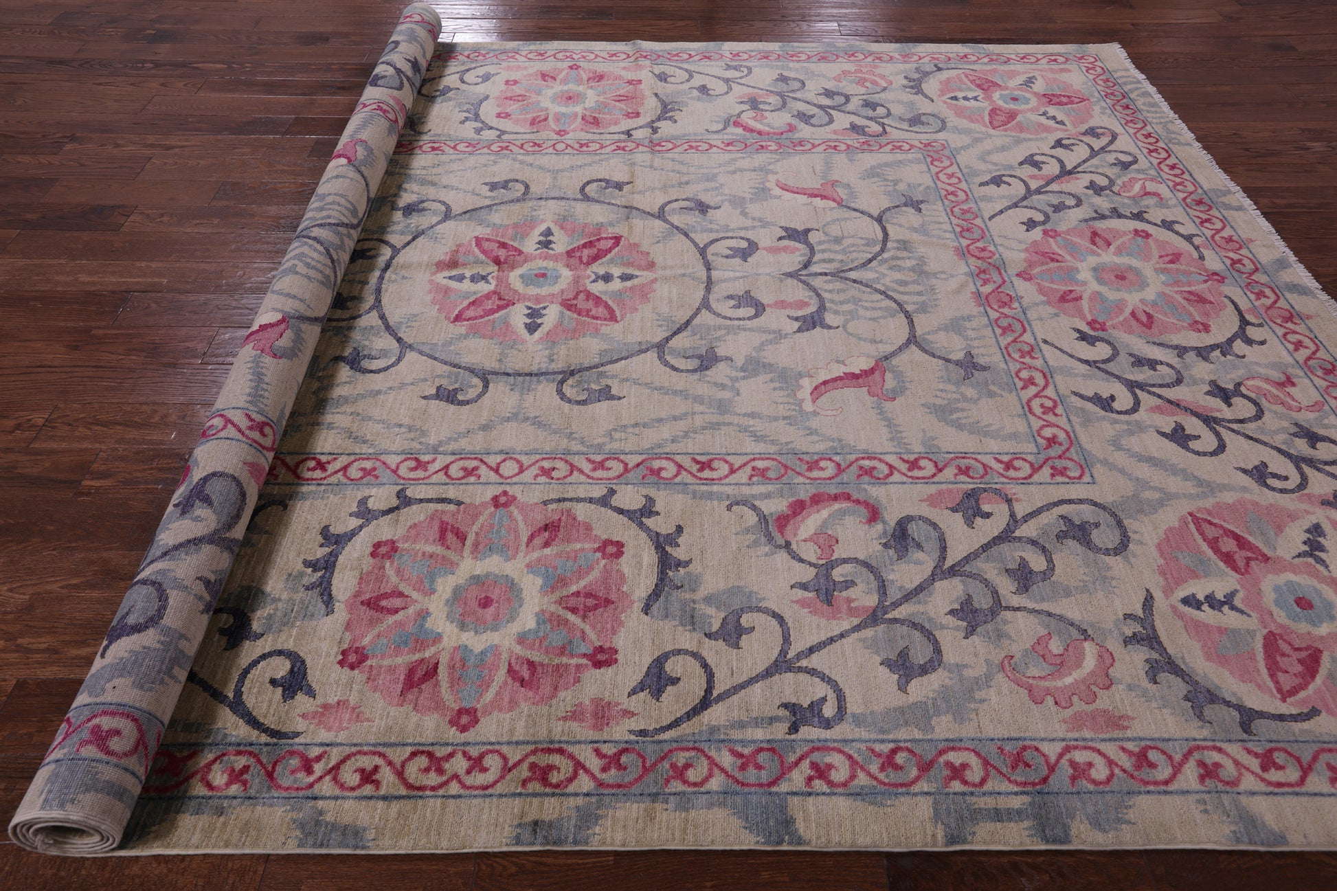 Ivory William Morris Handmade Wool Rug - 9' 1" X 12' 1" - Golden Nile