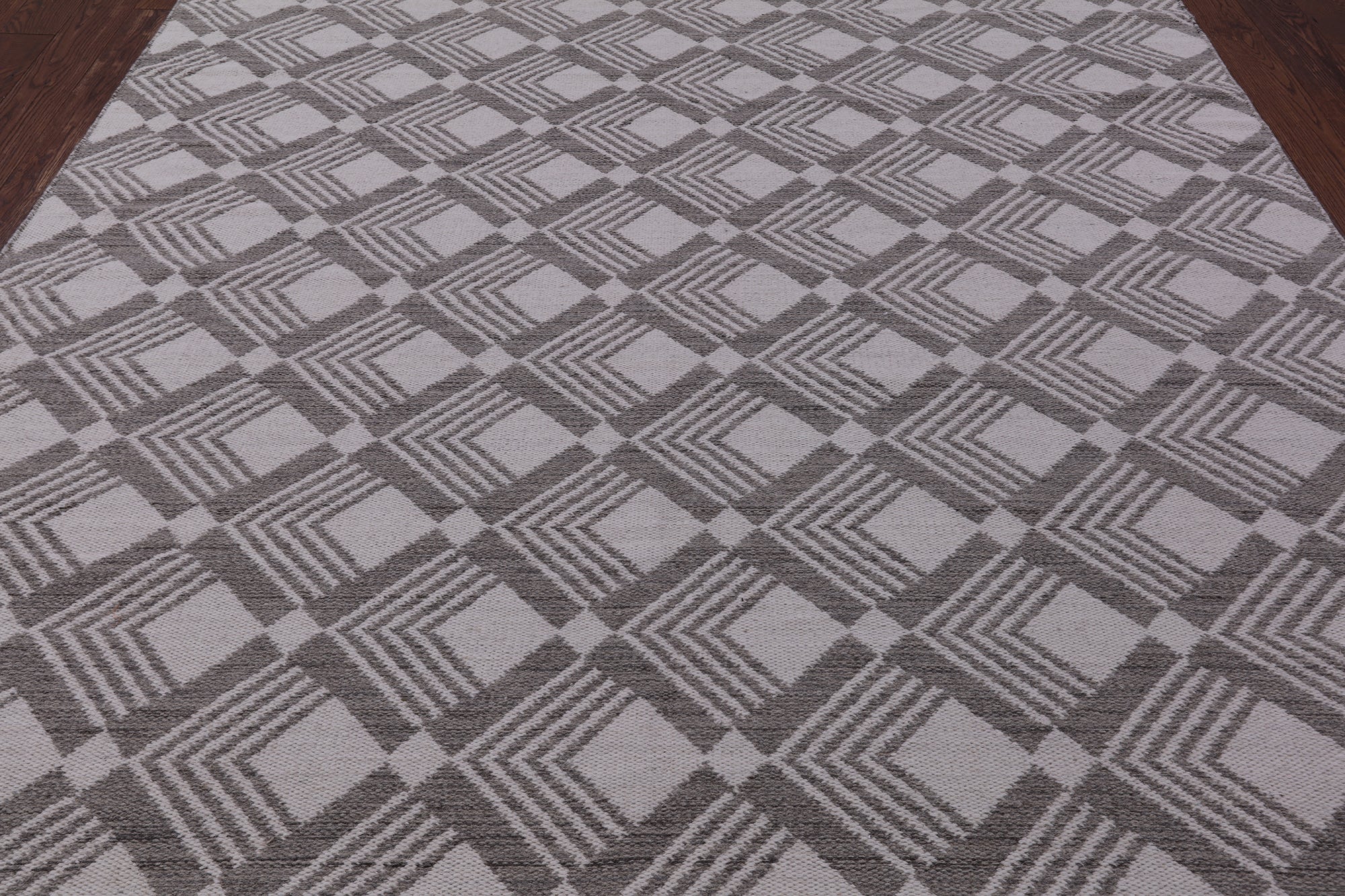 Flat Weave Wool Rug - 8' 1" X 10' 1" - Golden Nile