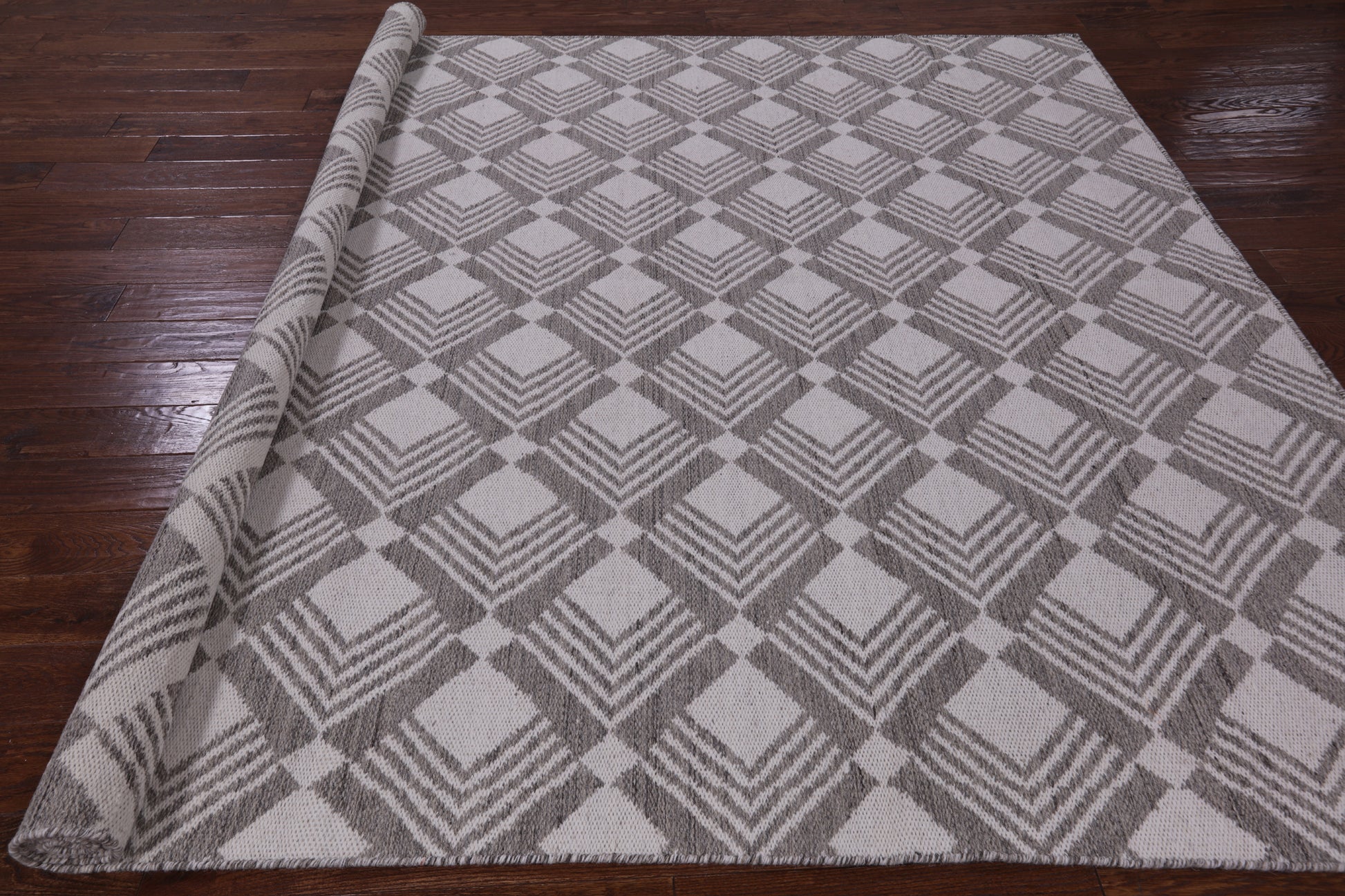 Flat Weave Wool Rug - 8' 1" X 10' 1" - Golden Nile