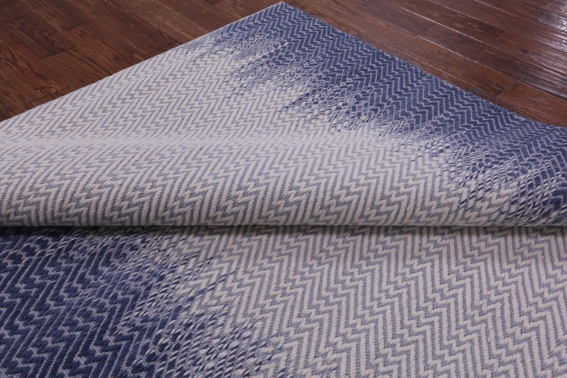 Flat Weave Wool Rug - 6' 1" X 9' 1" - Golden Nile