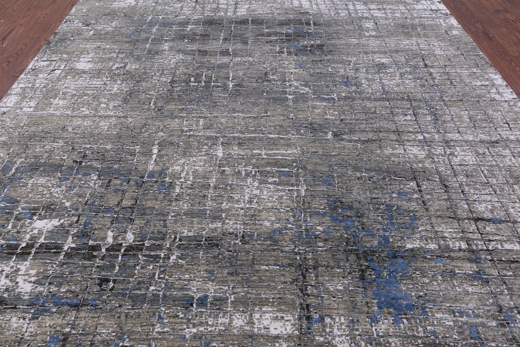 Abstract Contemporary Hand Knotted Wool & Silk Rug - 8' 11" X 12' 1" - Golden Nile