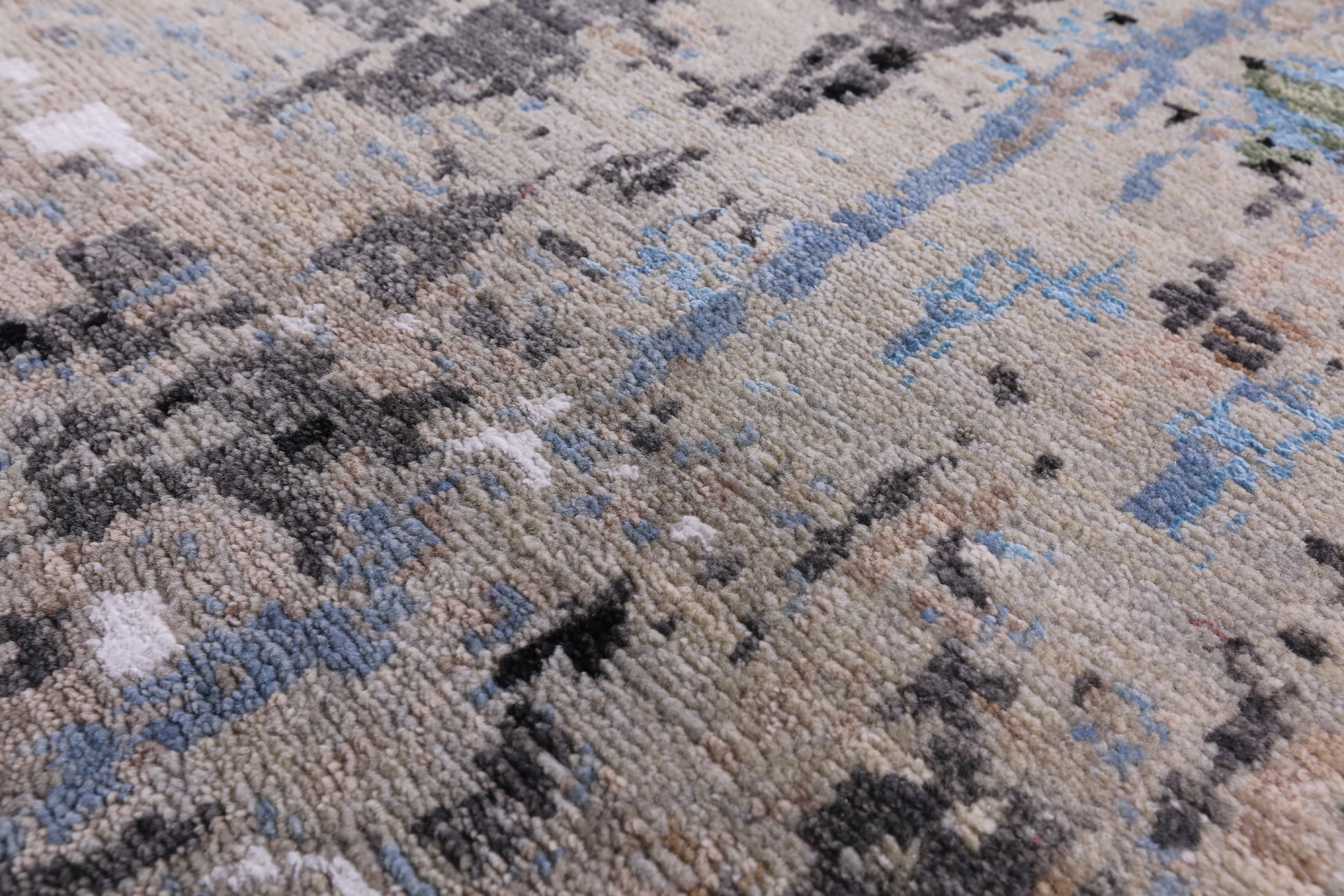 Abstract Modern Hand Knotted Wool & Silk Rug - 9' 1" X 12' 2" - Golden Nile