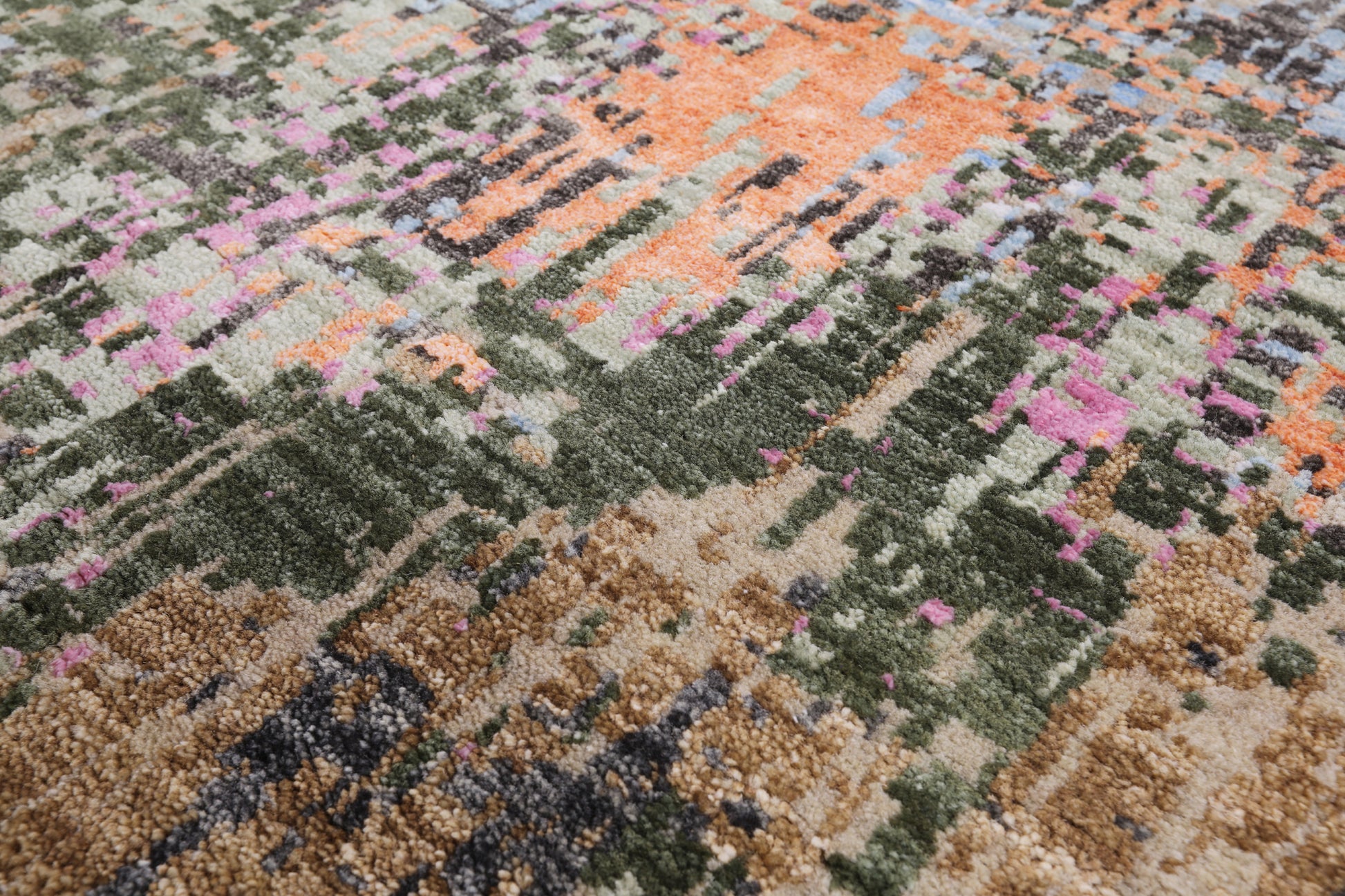 Abstract Modern Hand Knotted Wool & Silk Rug - 8' 1" X 10' 4" - Golden Nile