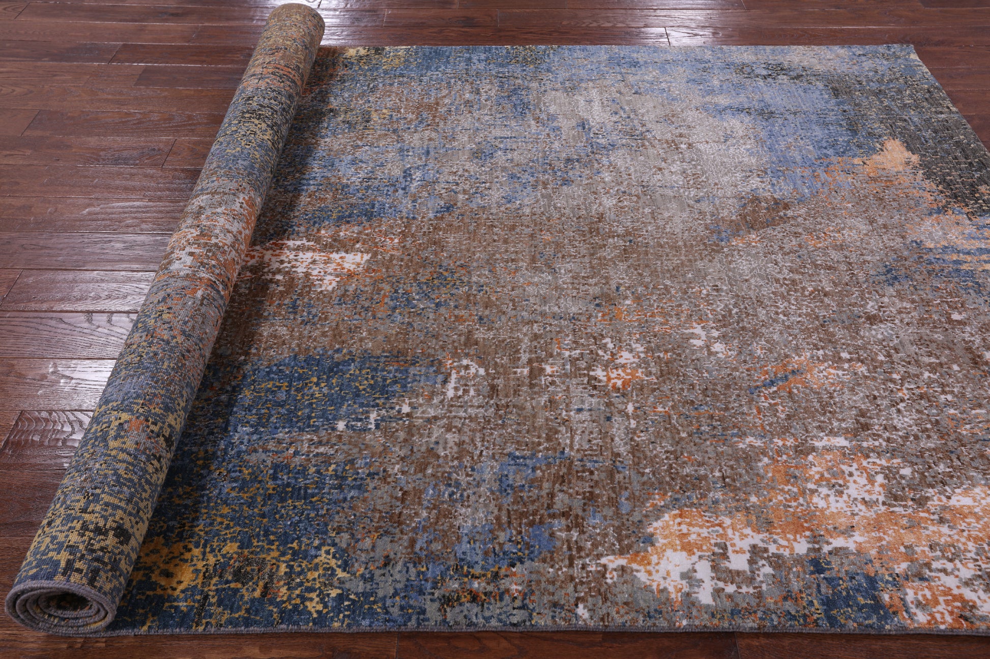 Abstract Modern Hand Knotted Wool & Silk Rug - 5' 11" X 9' 3" - Golden Nile