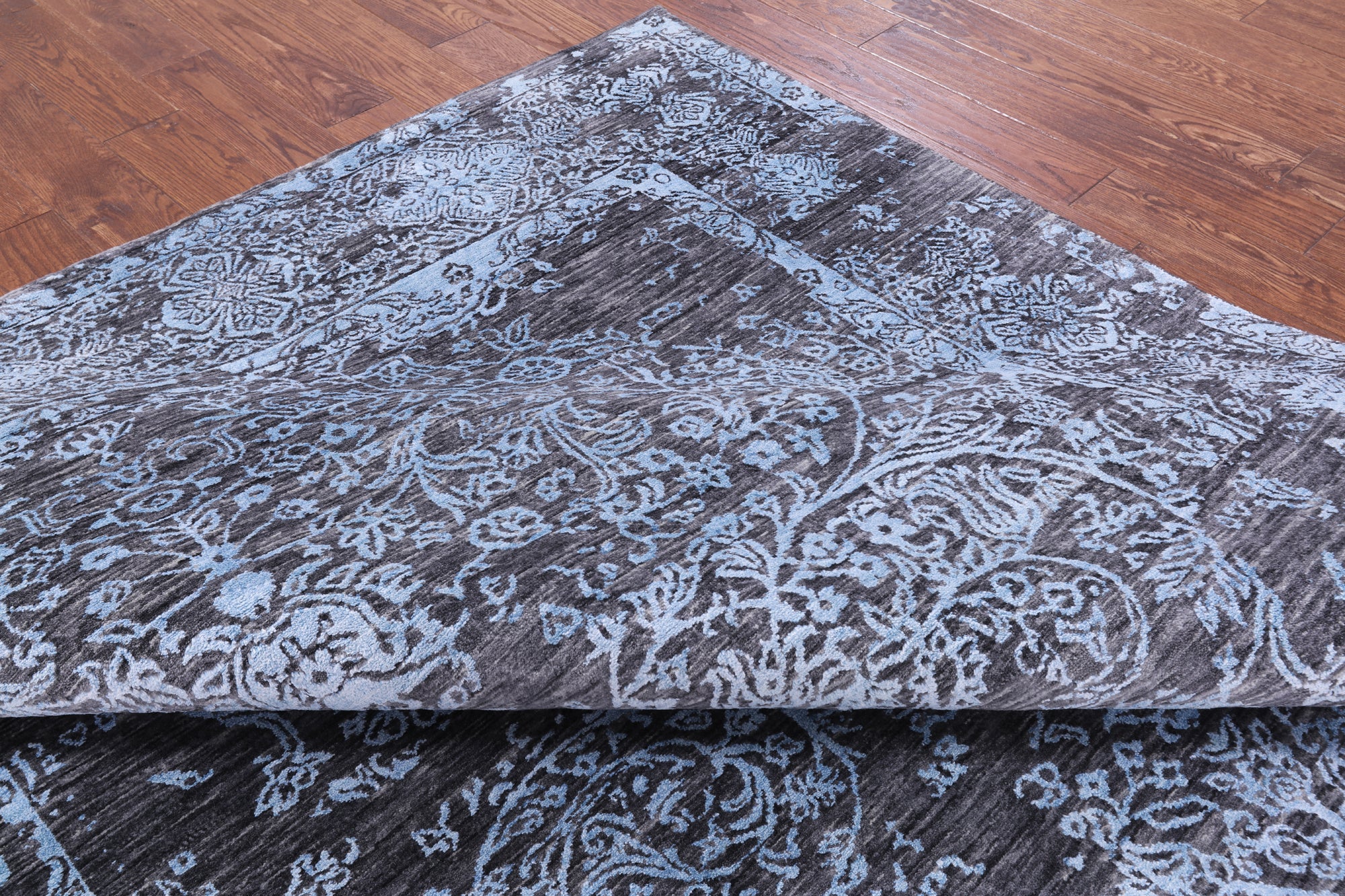 Grey Contemporary Hand Knotted Wool & Silk Rug - 8' 0" X 9' 10" - Golden Nile