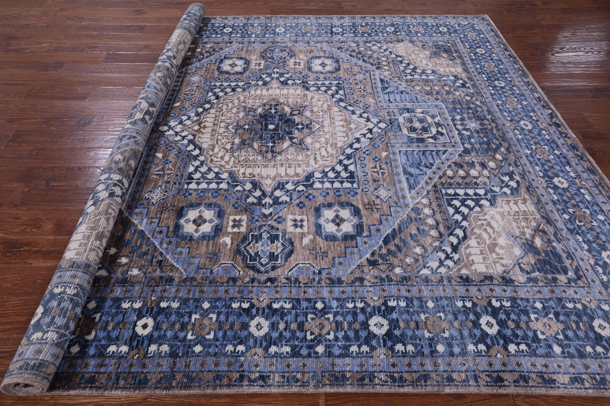 Geometric Persian Mamluk Hand Knotted Wool Rug - 8' 2" X 9' 8" - Golden Nile