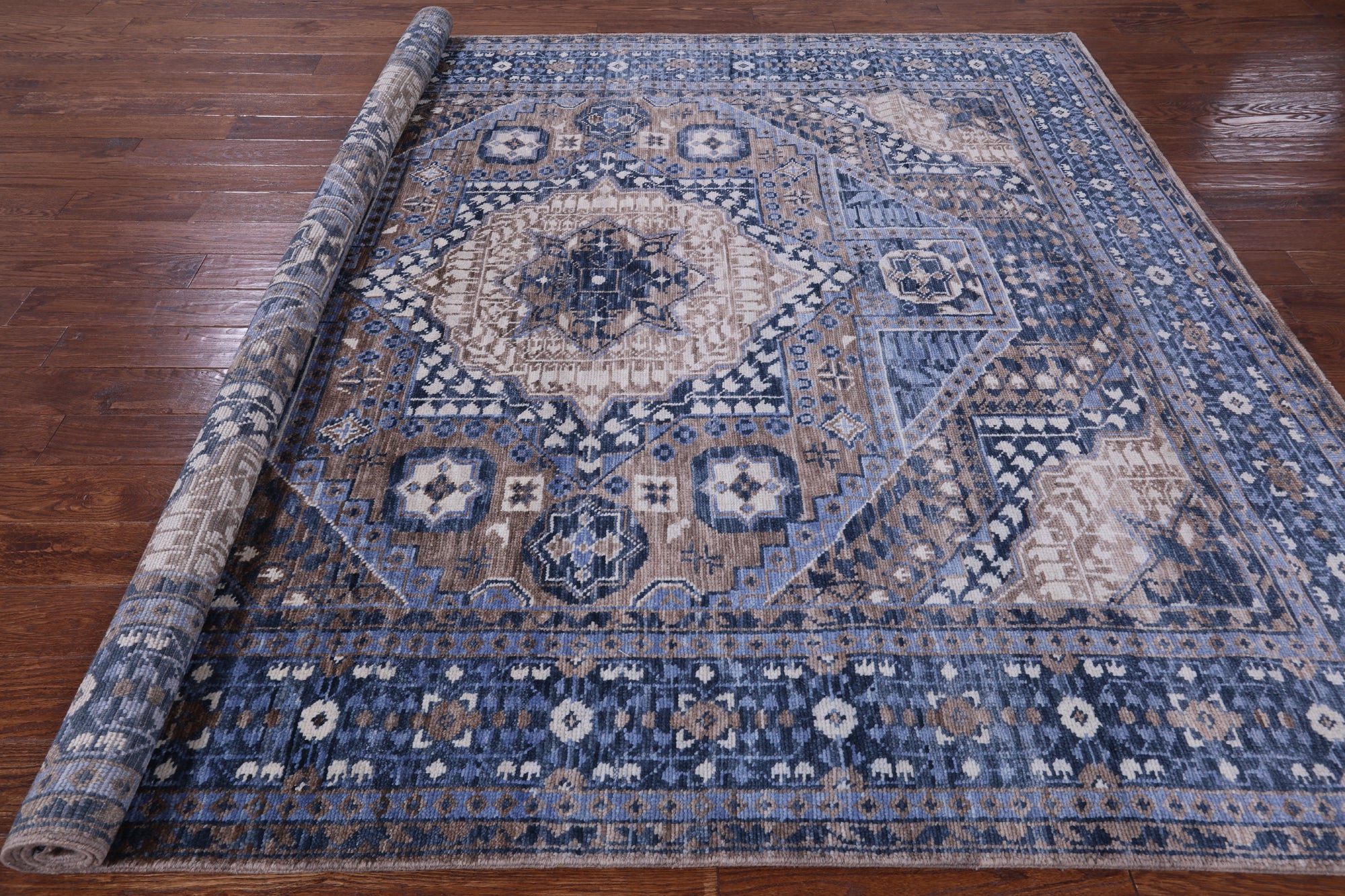 Geometric Persian Mamluk Hand Knotted Wool Rug - 8' 2" X 9' 8" - Golden Nile